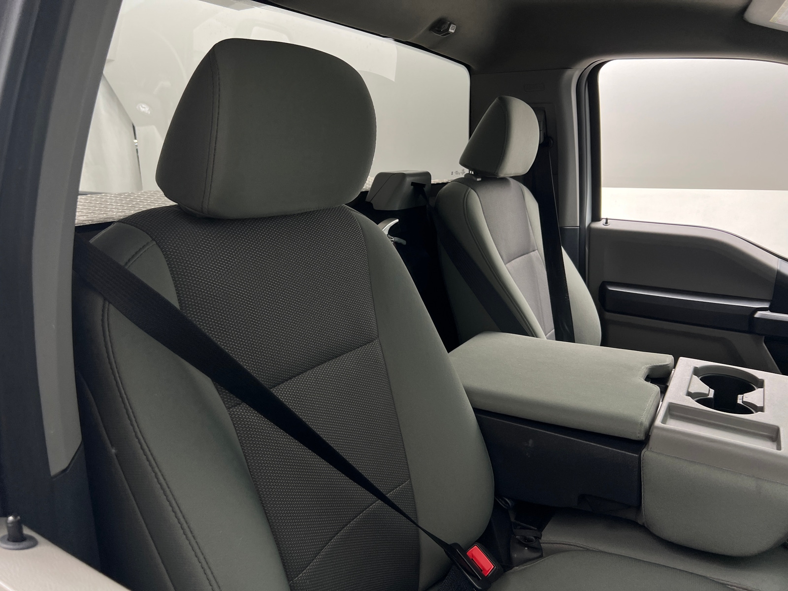 Thumbnail: 2022 Ford Econoline - 2