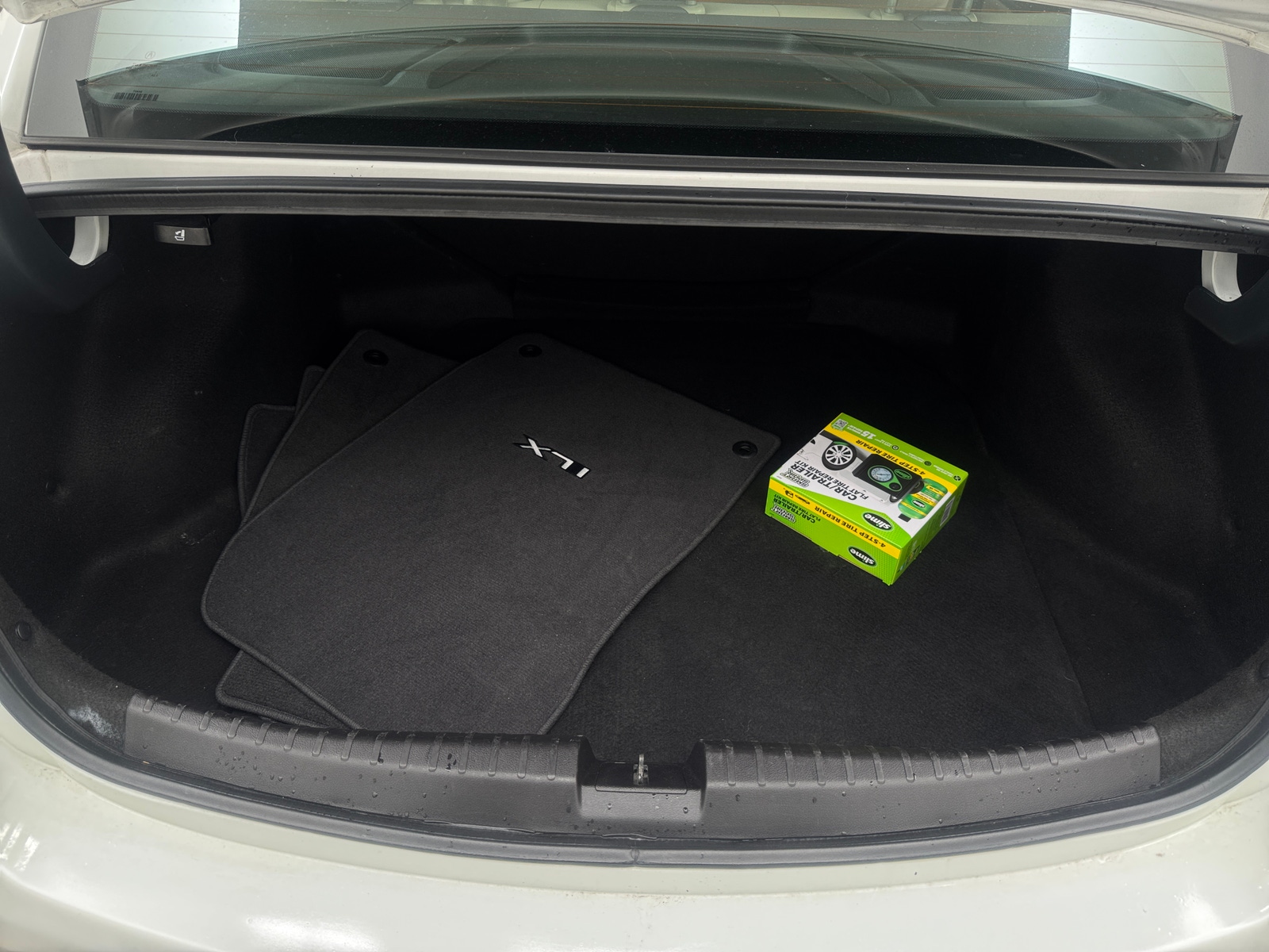 Thumbnail: 2018 Acura ILX - 6