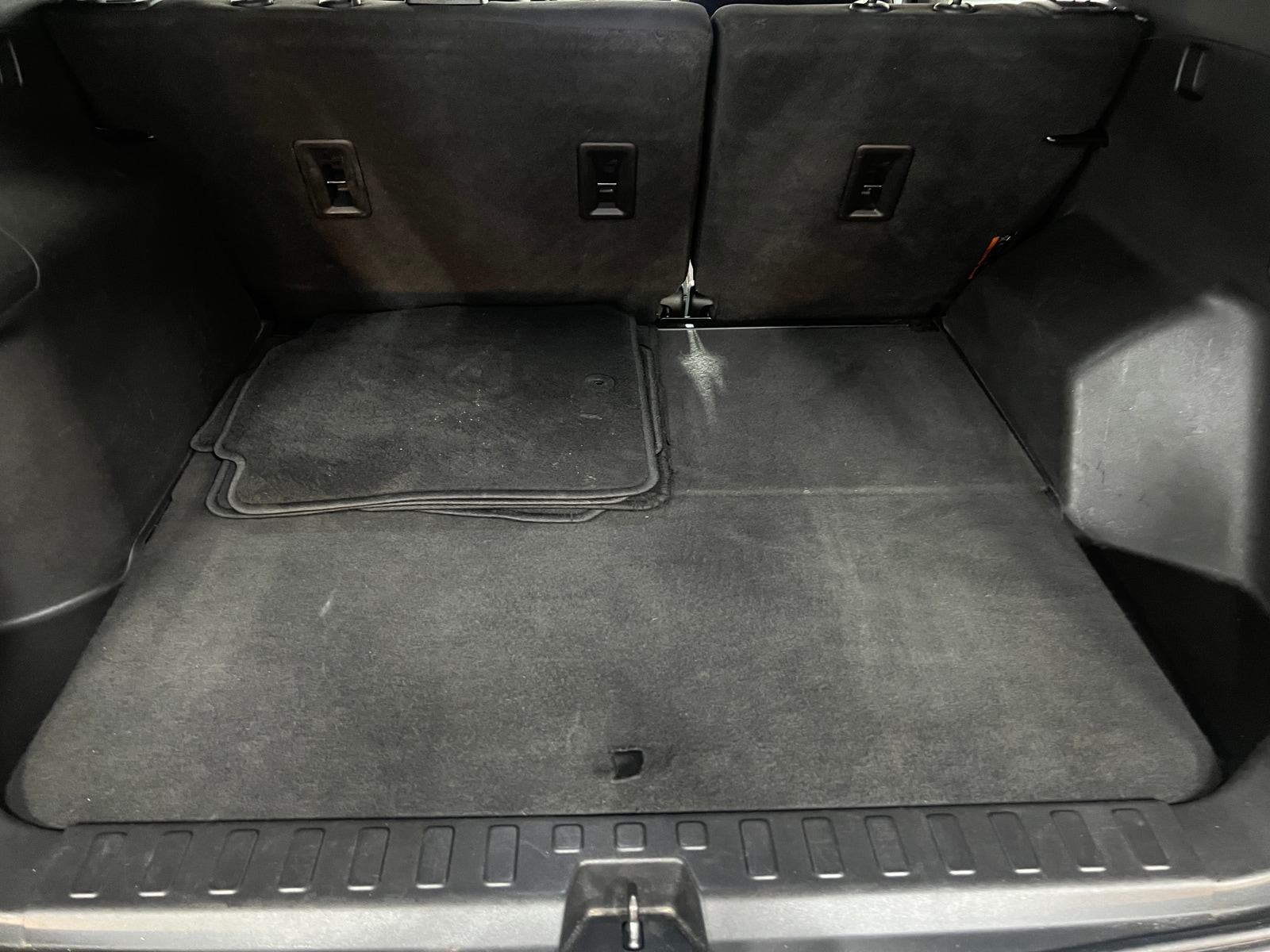 Thumbnail: 2021 Chevrolet Equinox - 7