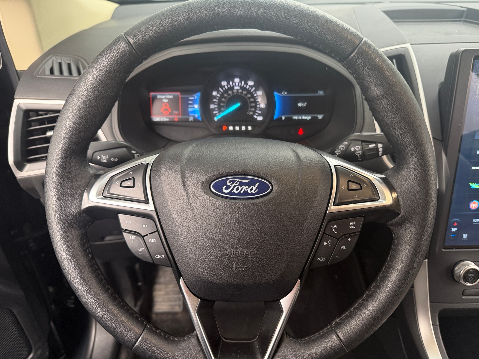 Thumbnail: 2024 Ford Edge - 4