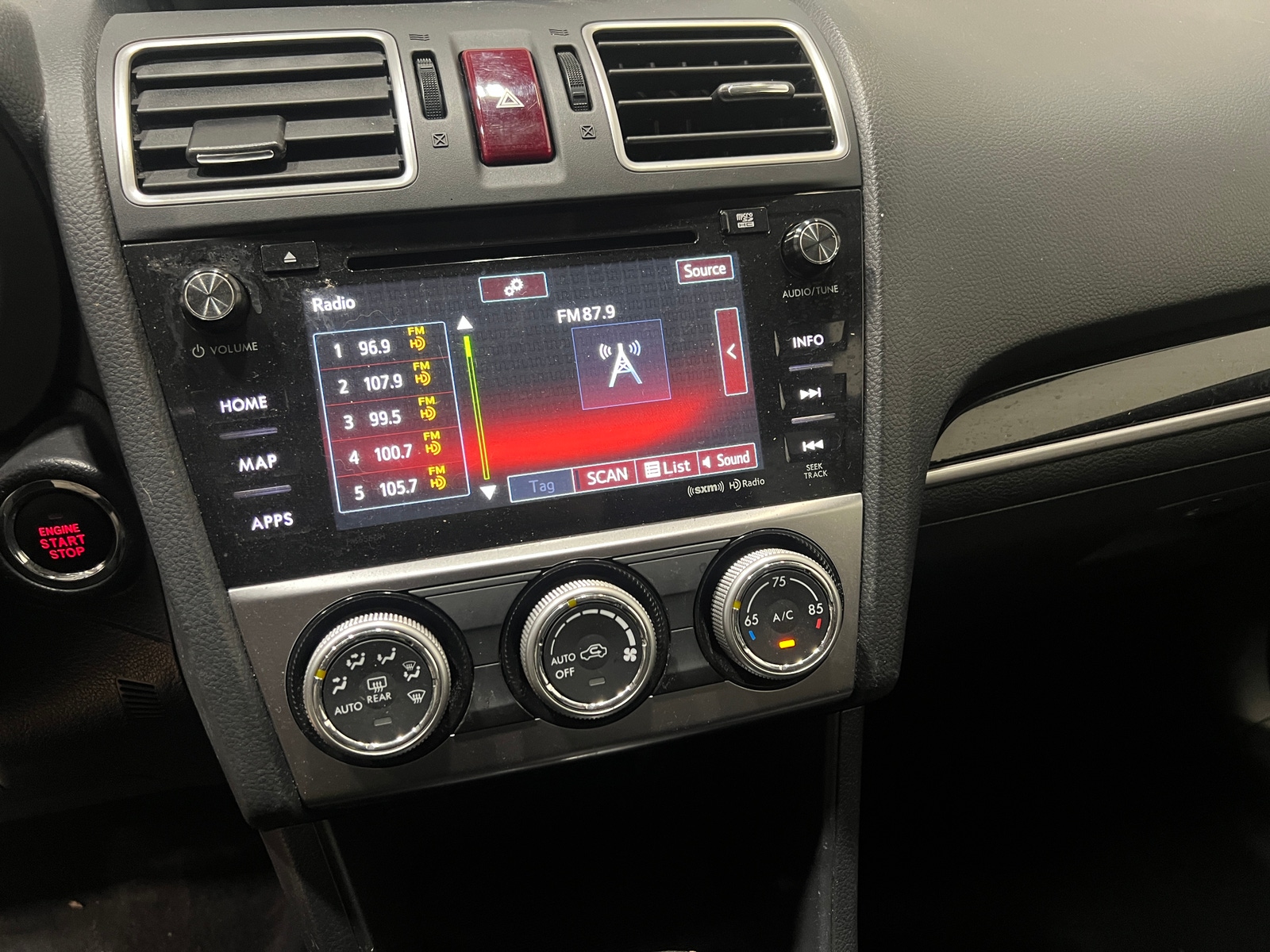 Thumbnail: 2016 Subaru Crosstrek - 3