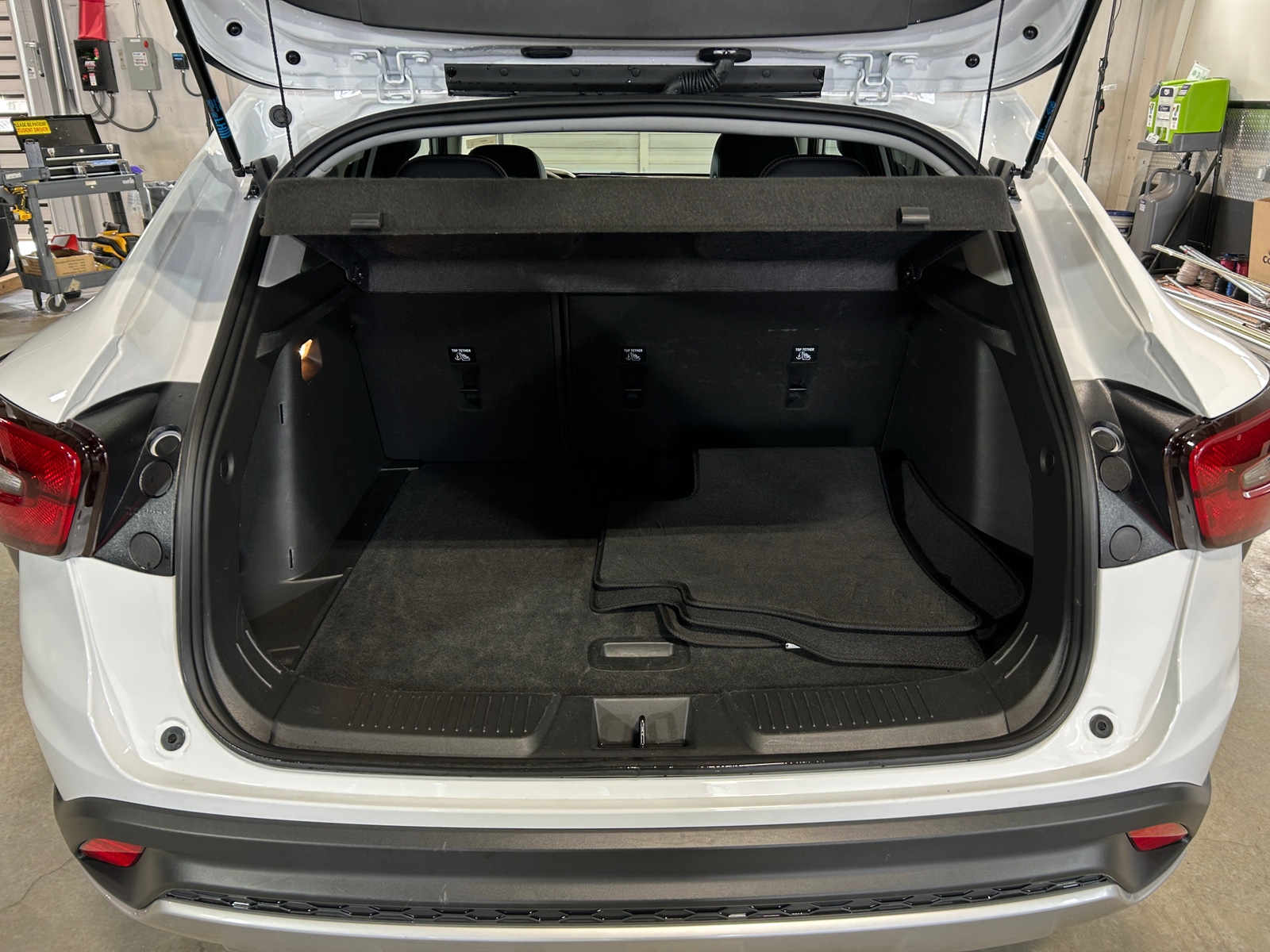 Thumbnail: 2025 Chevrolet Trax - 7