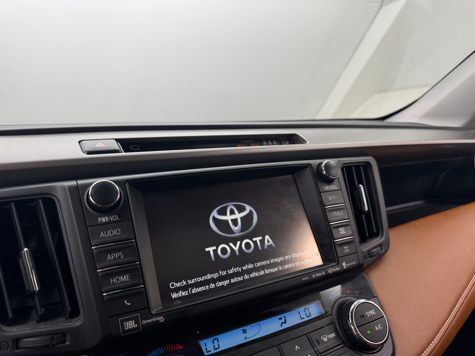 Thumbnail: 2017 Toyota RAV4 - 3