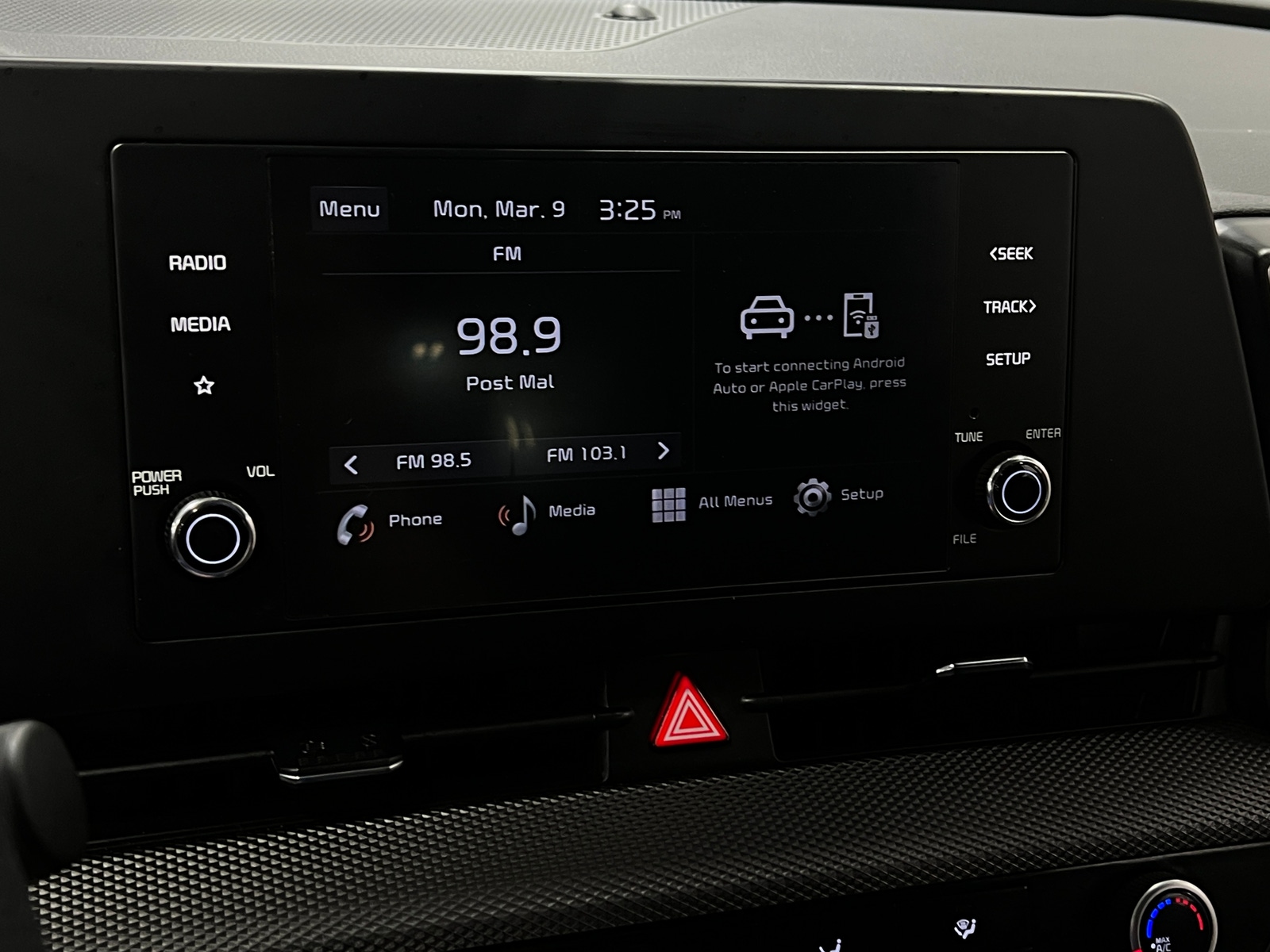 Thumbnail: 2025 Kia Sportage - 4