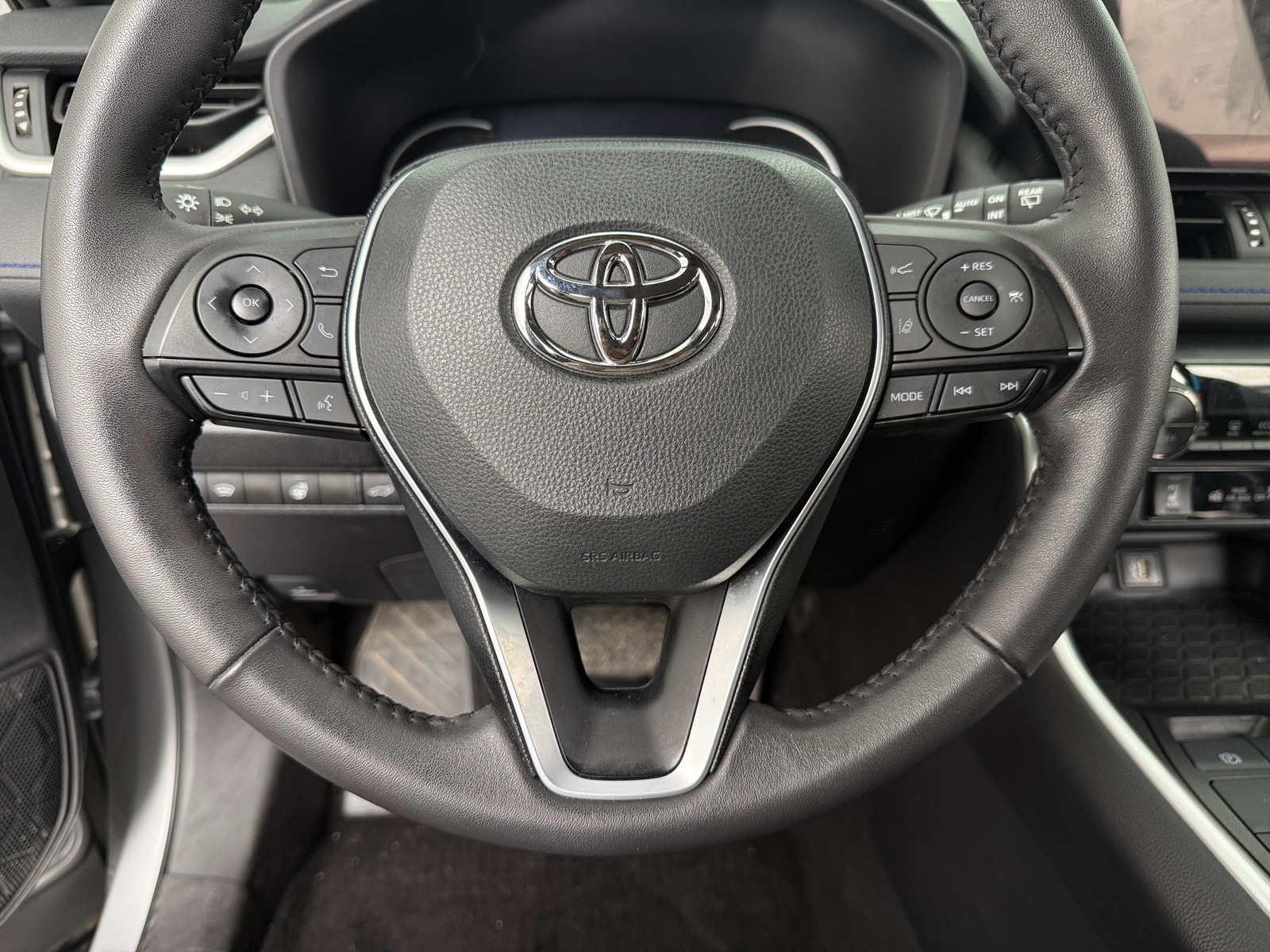 Thumbnail: 2024 Toyota RAV4 - 4