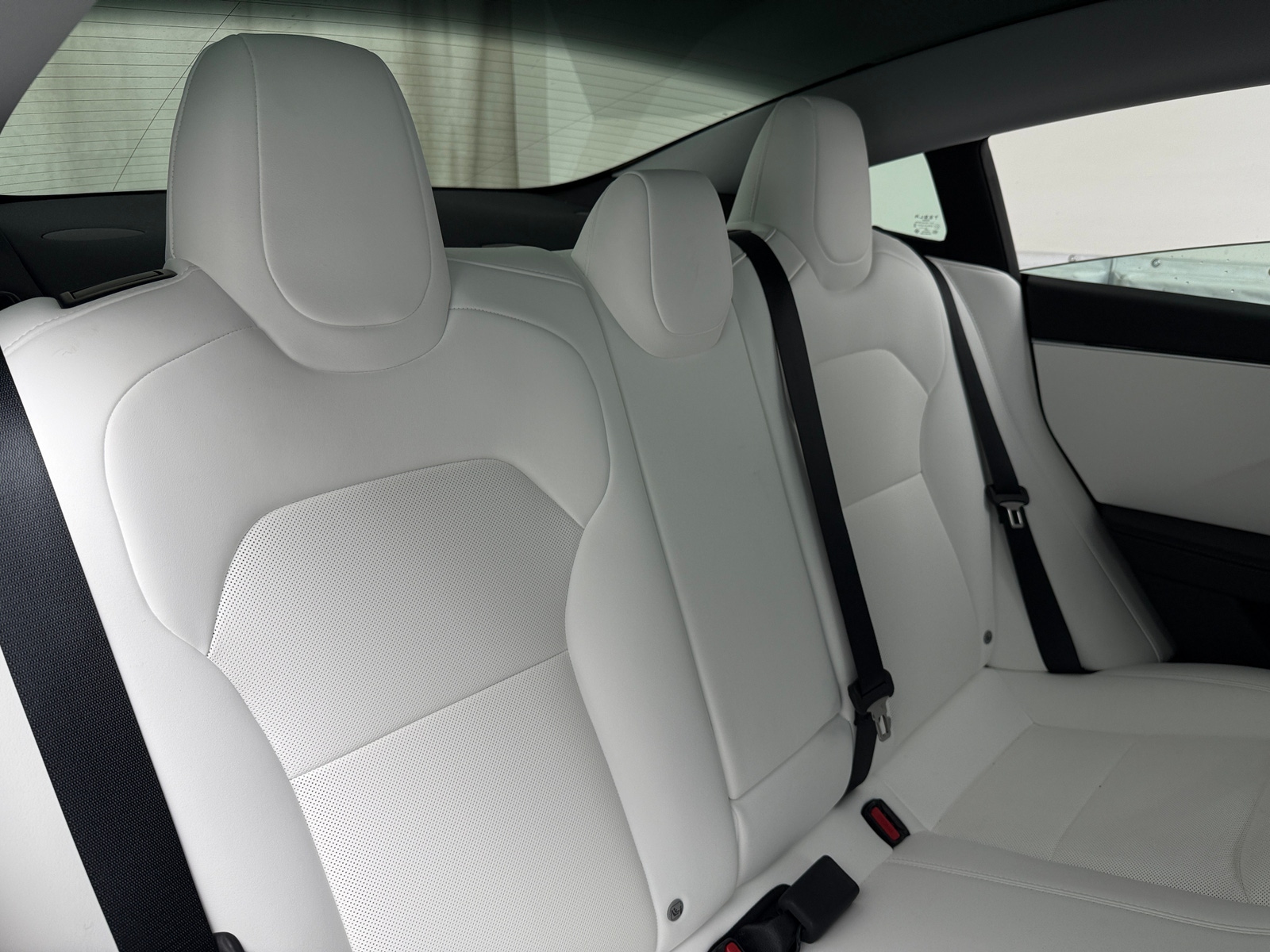 Thumbnail: 2025 Tesla Model 3 - 5