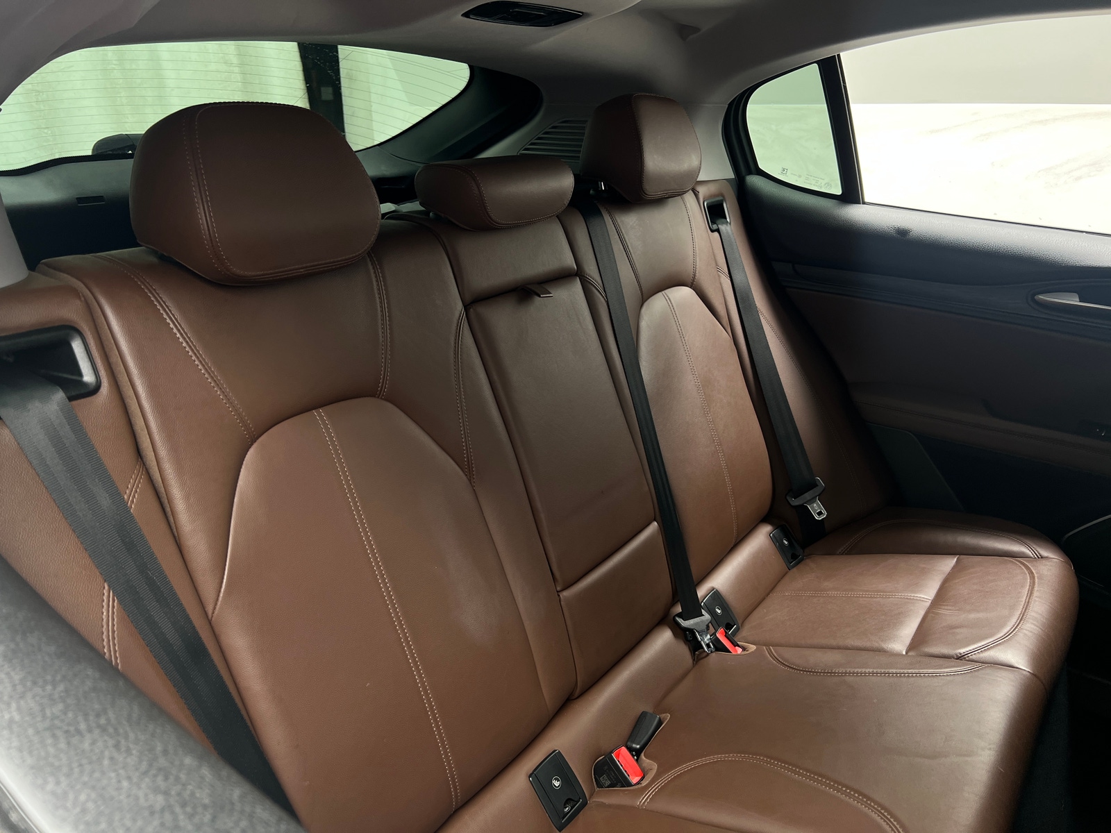 Thumbnail: 2018 Alfa Romeo Stelvio - 5