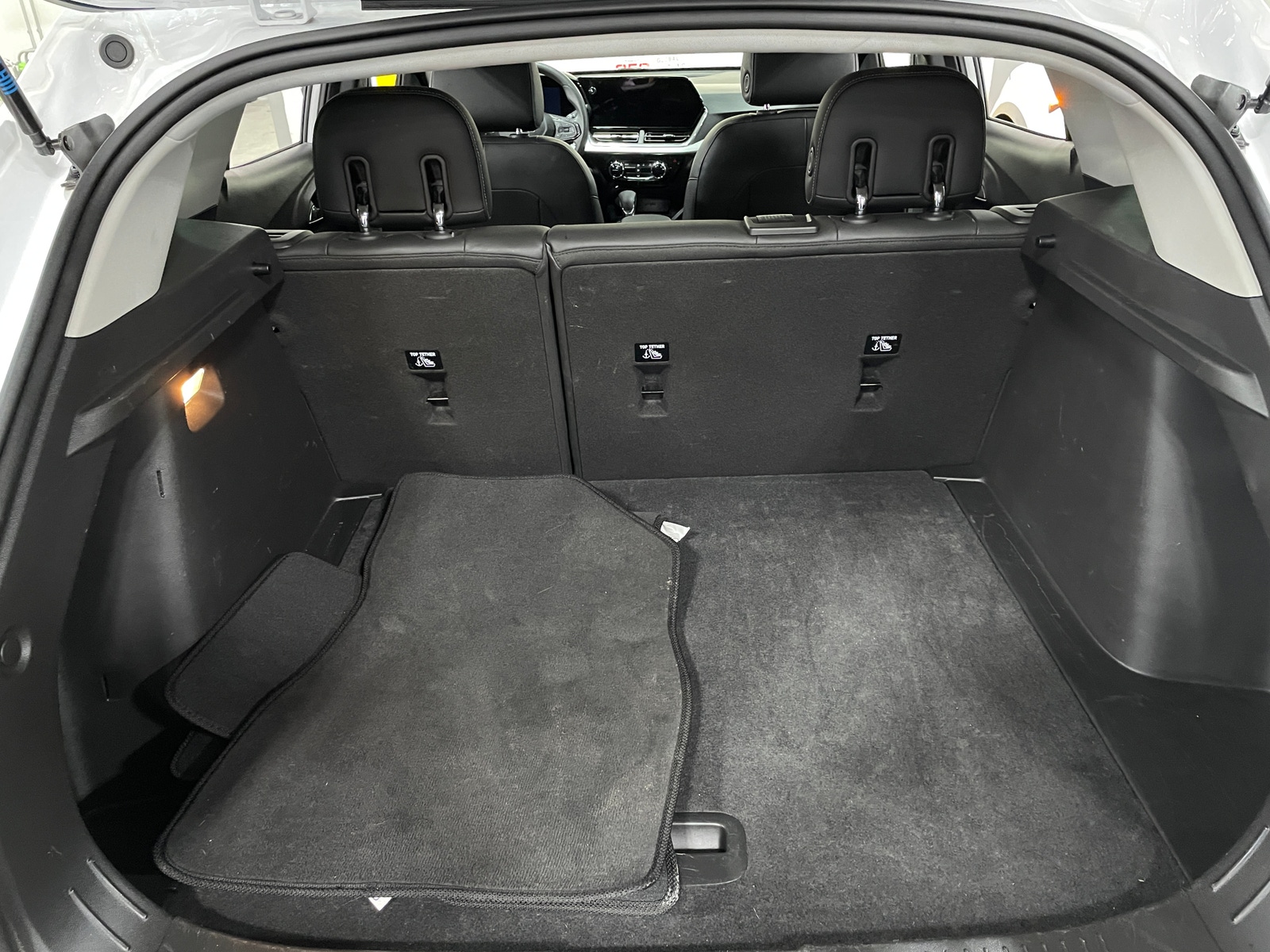 Thumbnail: 2025 Chevrolet Trax - 7