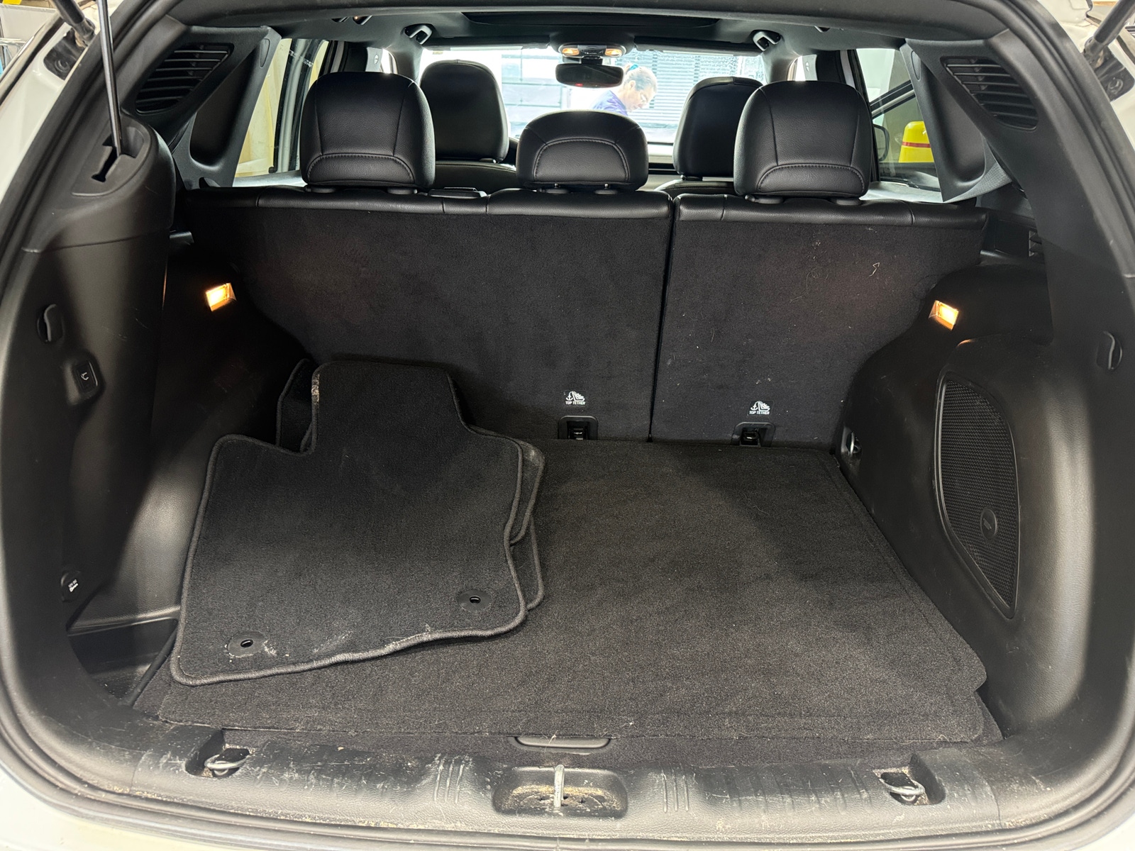 Thumbnail: 2023 Jeep Compass - 6