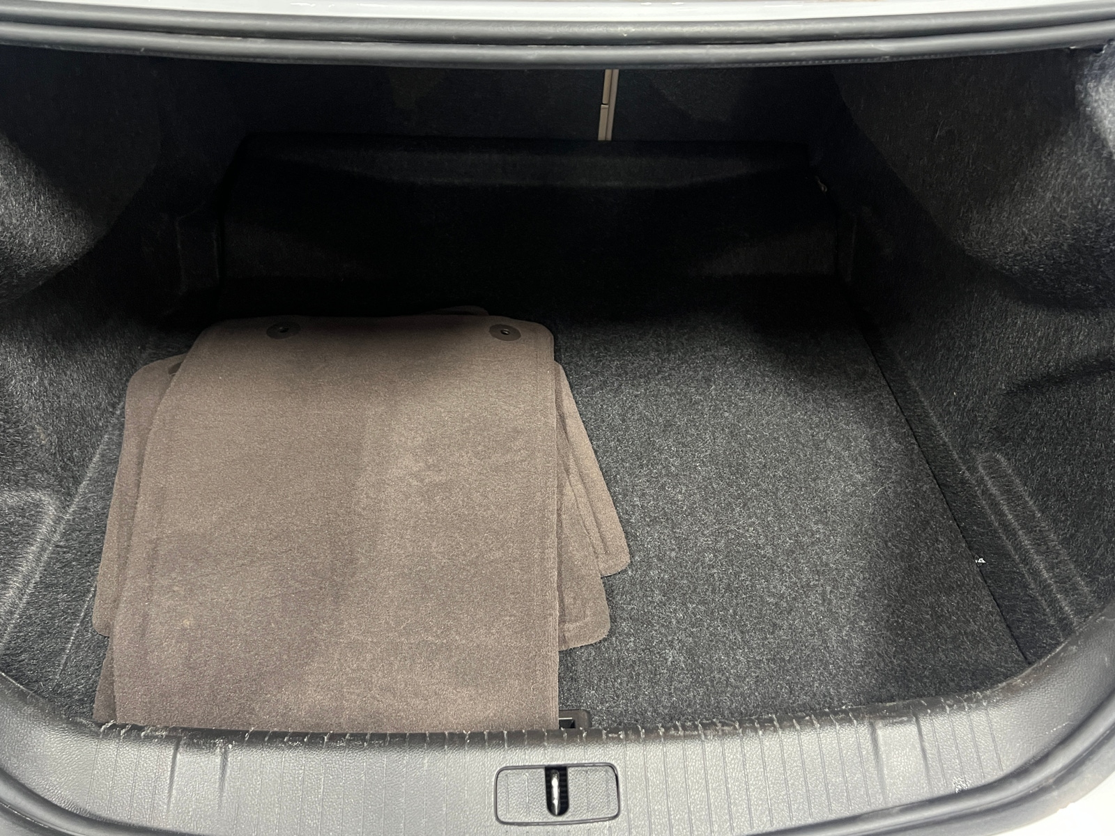 Thumbnail: 2016 Buick LaCrosse - 6