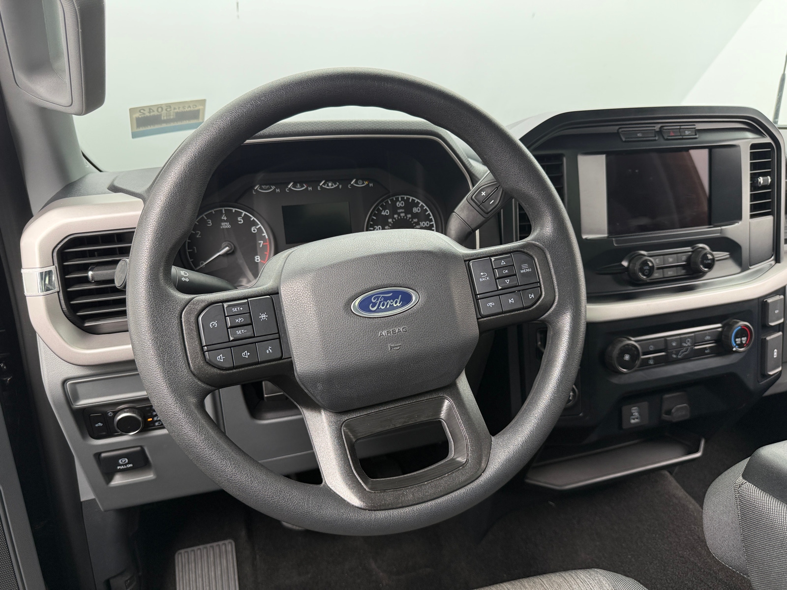 Thumbnail: 2023 Ford Econoline - 5