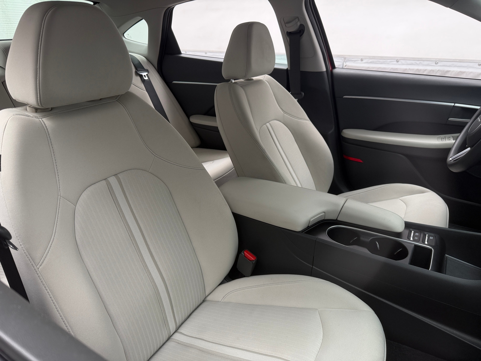 Thumbnail: 2025 Hyundai Sonata - 2