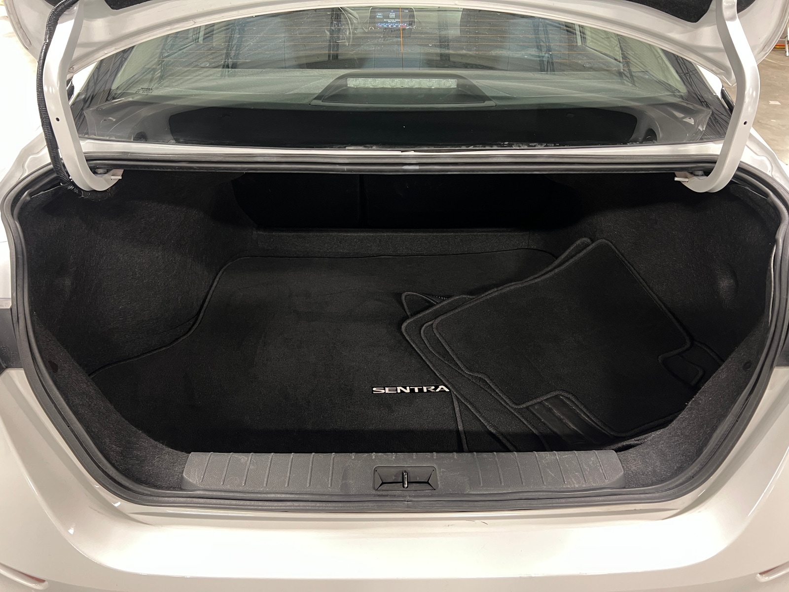 Thumbnail: 2023 Nissan Sentra - 7