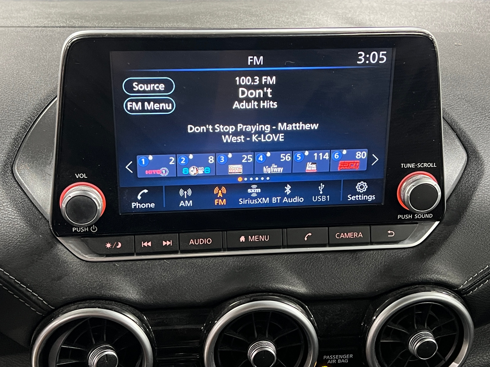 Thumbnail: 2023 Nissan Sentra - 4