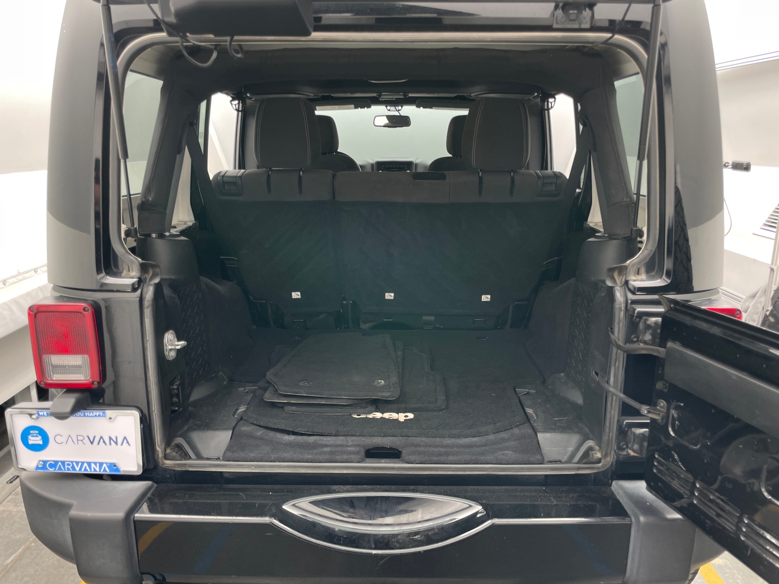 Thumbnail: 2017 Jeep Wrangler - 7