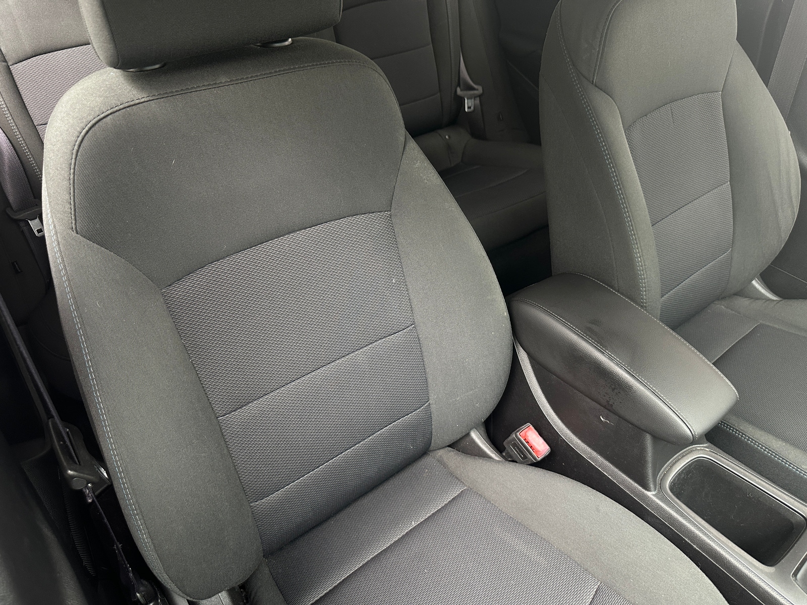 Thumbnail: 2017 Chevrolet Cruze - 2