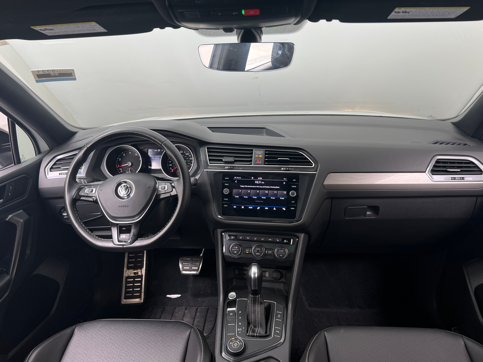 Thumbnail: 2021 Volkswagen Tiguan - 2