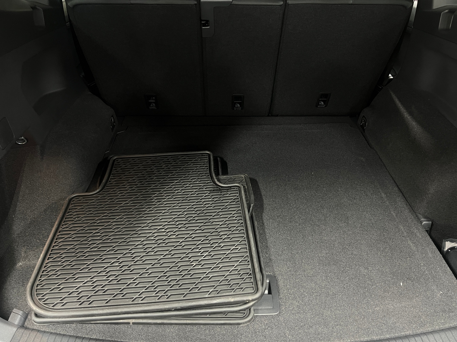 Thumbnail: 2021 Volkswagen Tiguan - 6