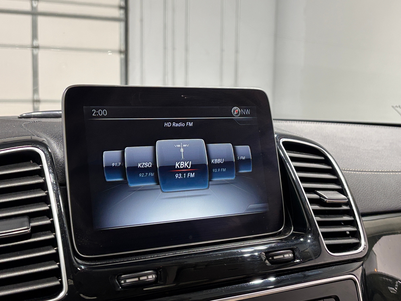 Thumbnail: 2019 Mercedes-Benz GLS - 3