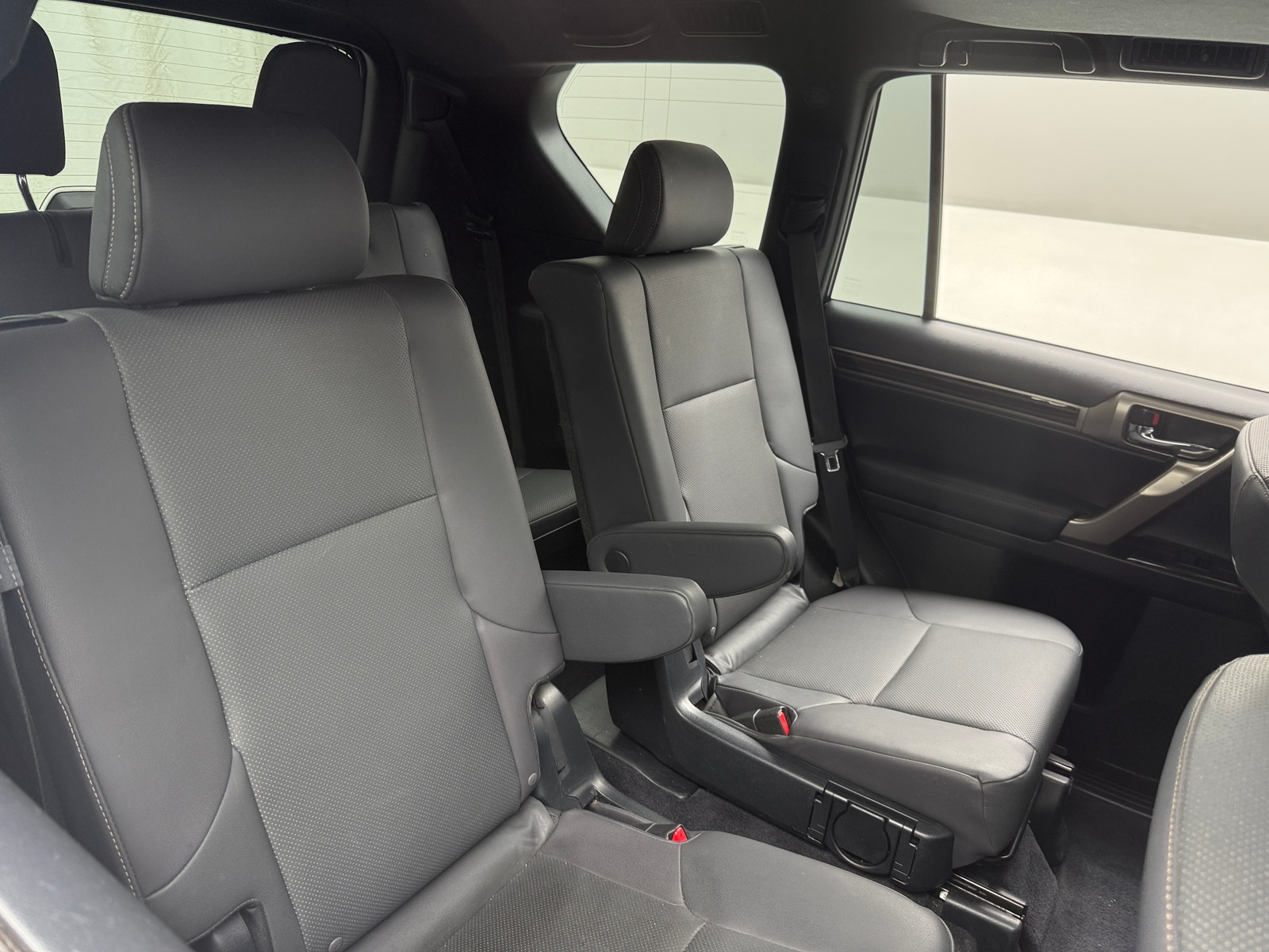 Thumbnail: 2020 Lexus GX - 5