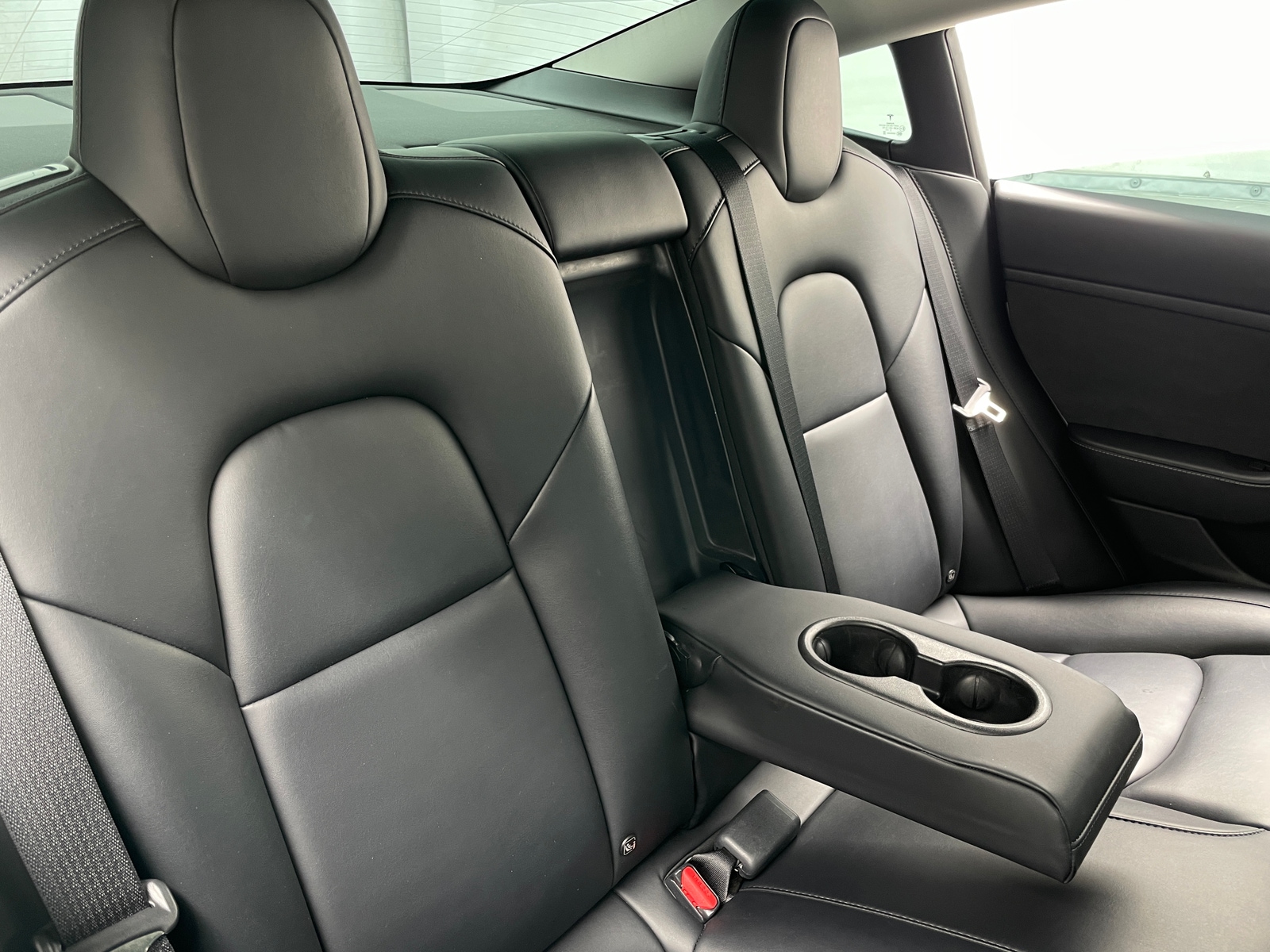 Thumbnail: 2022 Tesla Model 3 - 5