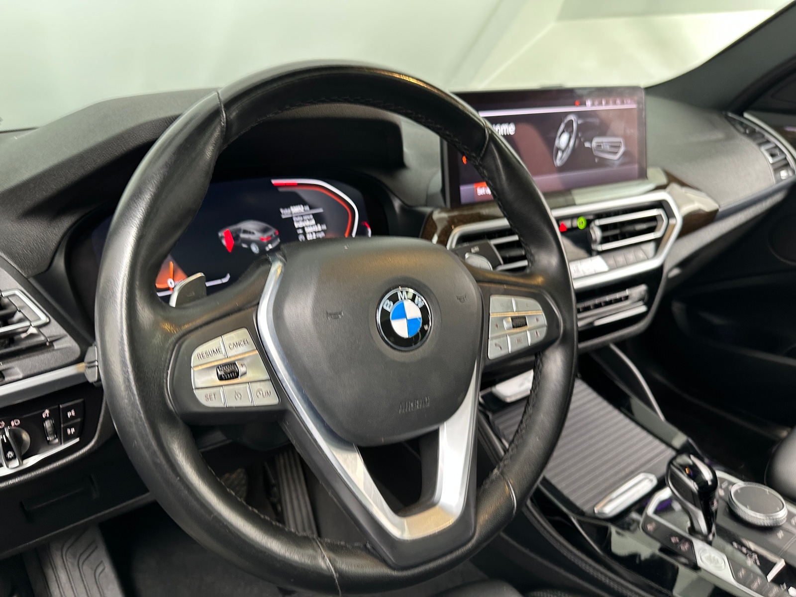 Thumbnail: 2022 BMW X4 - 4