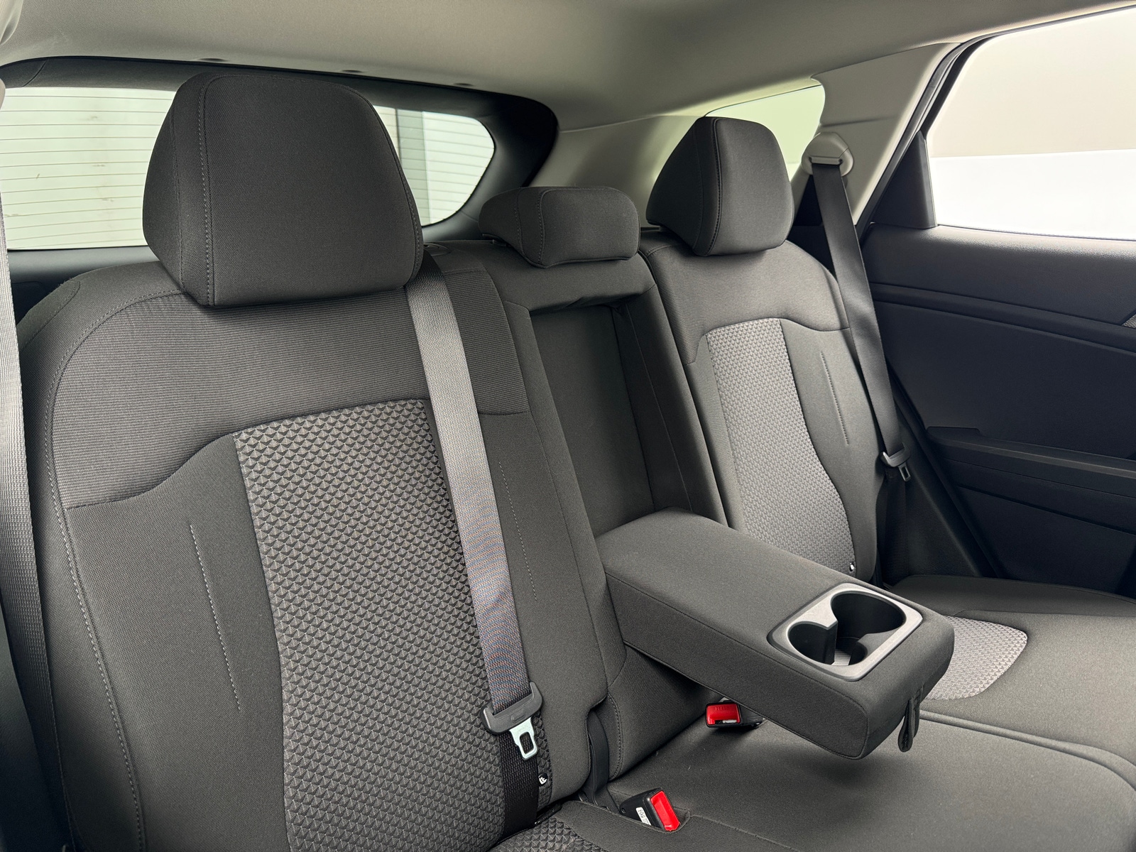 Thumbnail: 2025 Kia Sportage - 6