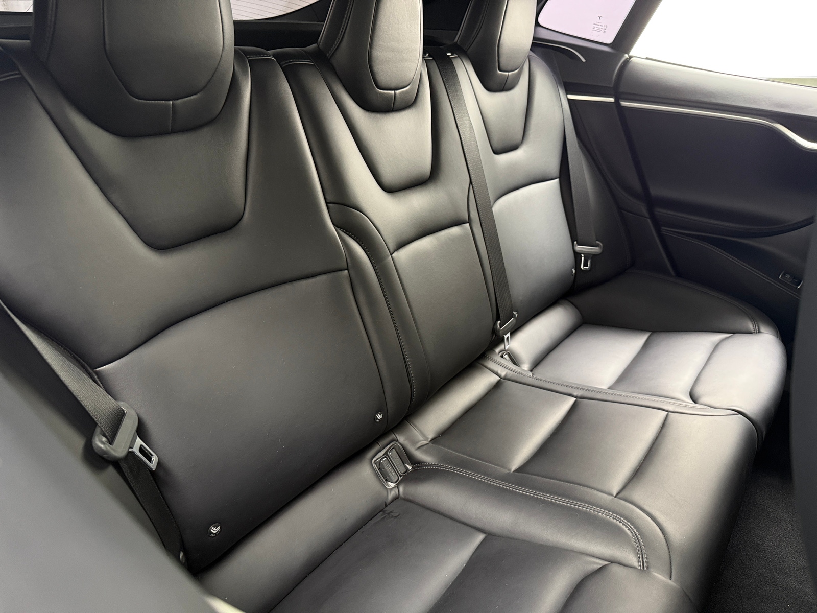 Thumbnail: 2018 Tesla Model S - 5