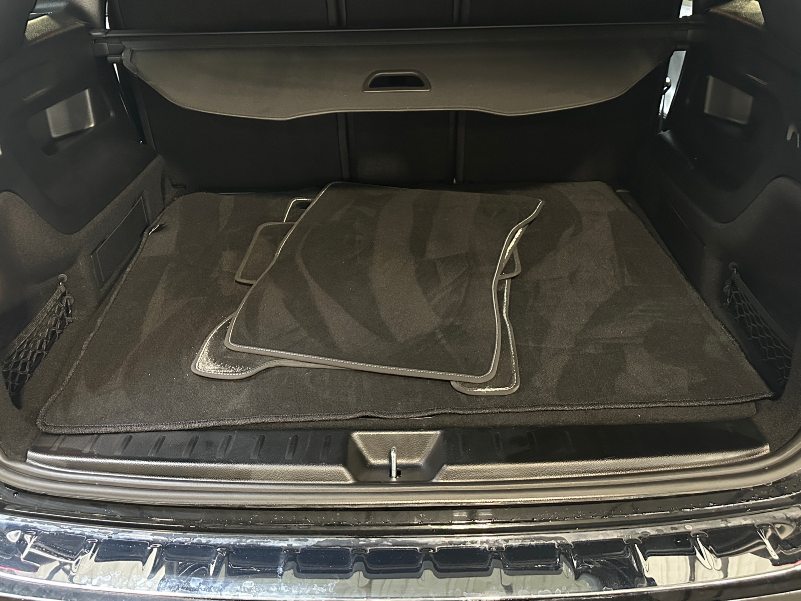 Thumbnail: 2025 Mercedes-Benz GLB - 6