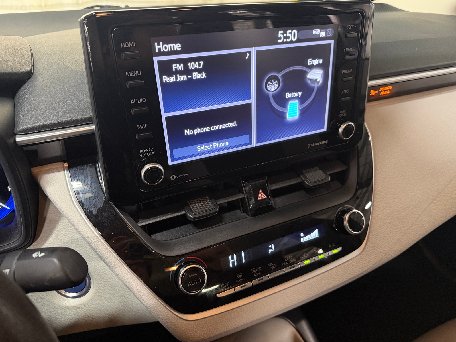 Thumbnail: 2022 Toyota Corolla - 4