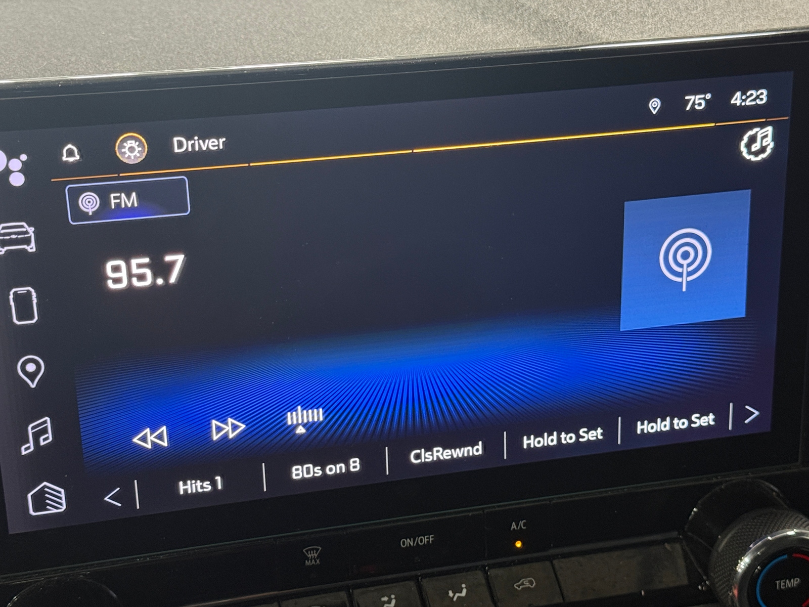 Thumbnail: 2023 Chevrolet Colorado - 4