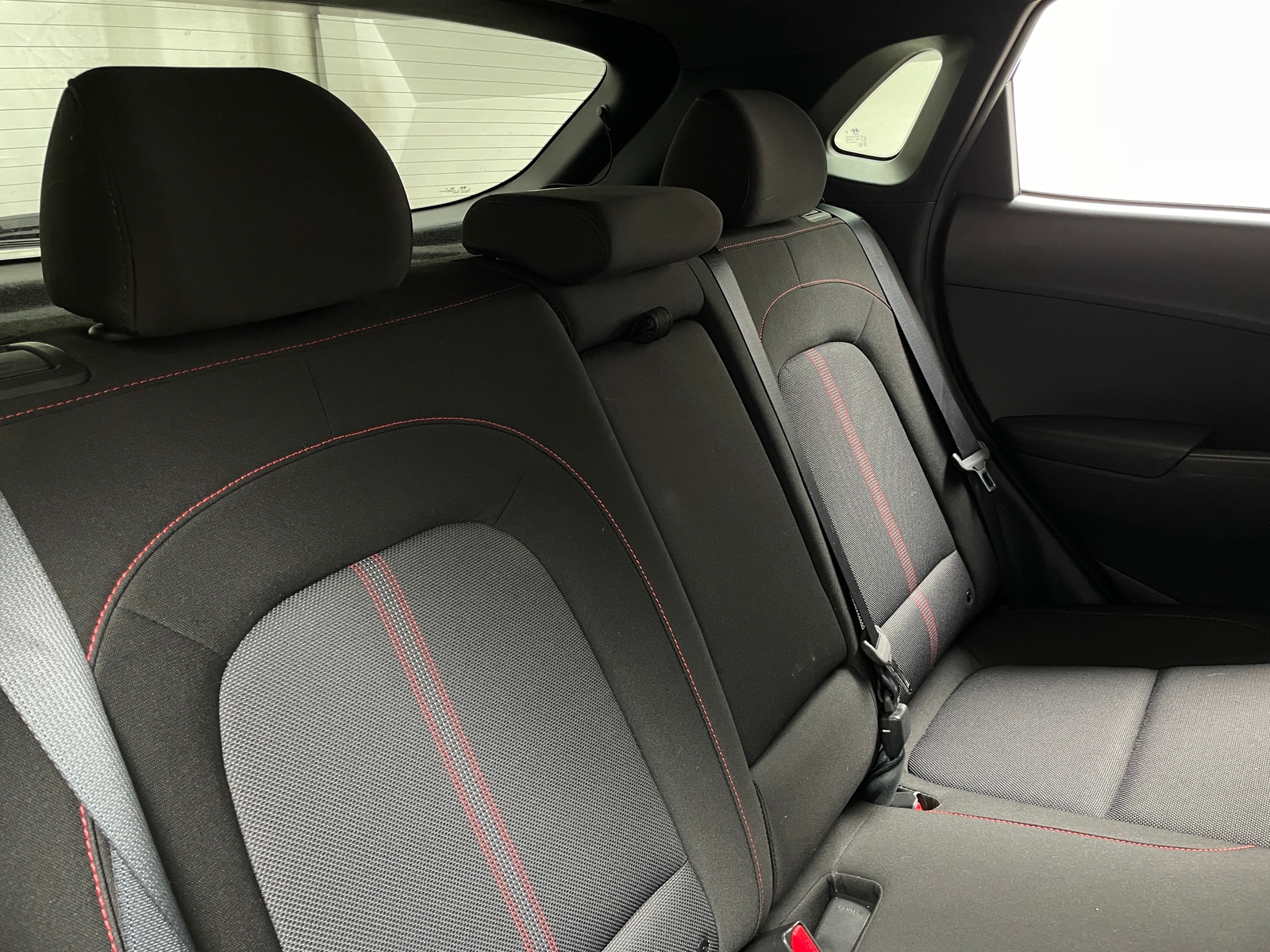 Thumbnail: 2022 Hyundai Kona - 6