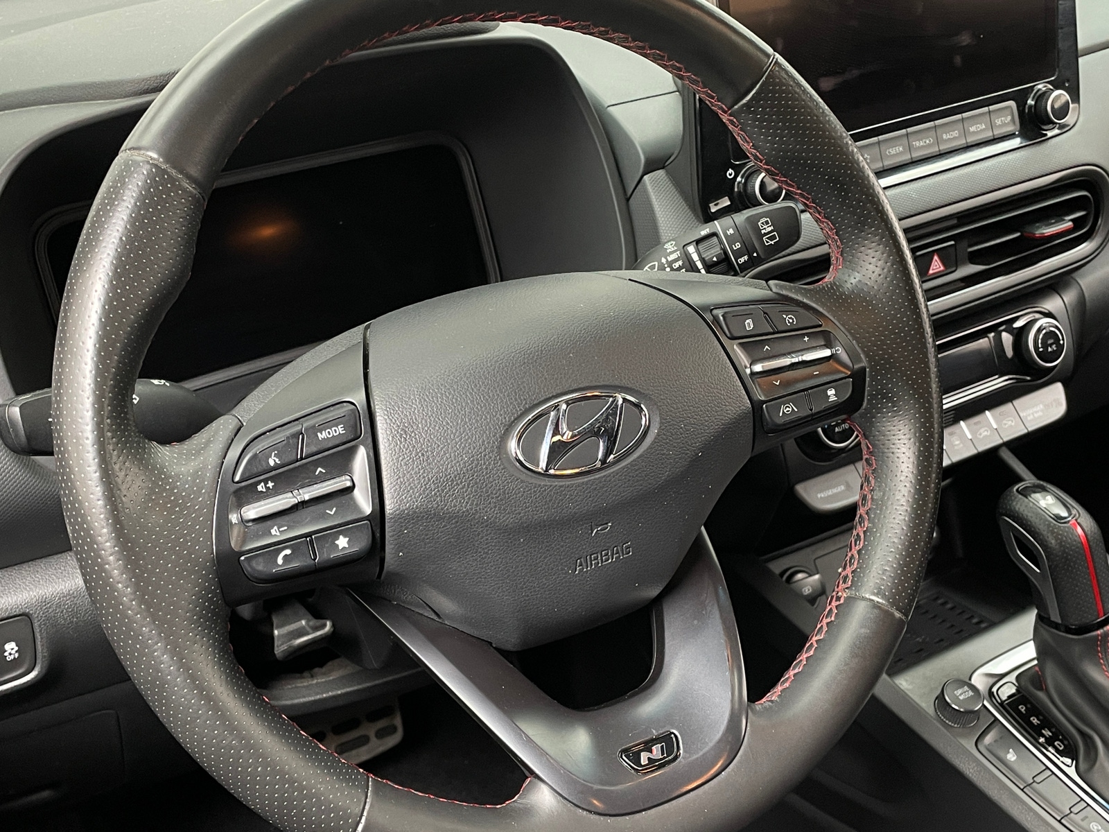 Thumbnail: 2022 Hyundai Kona - 5