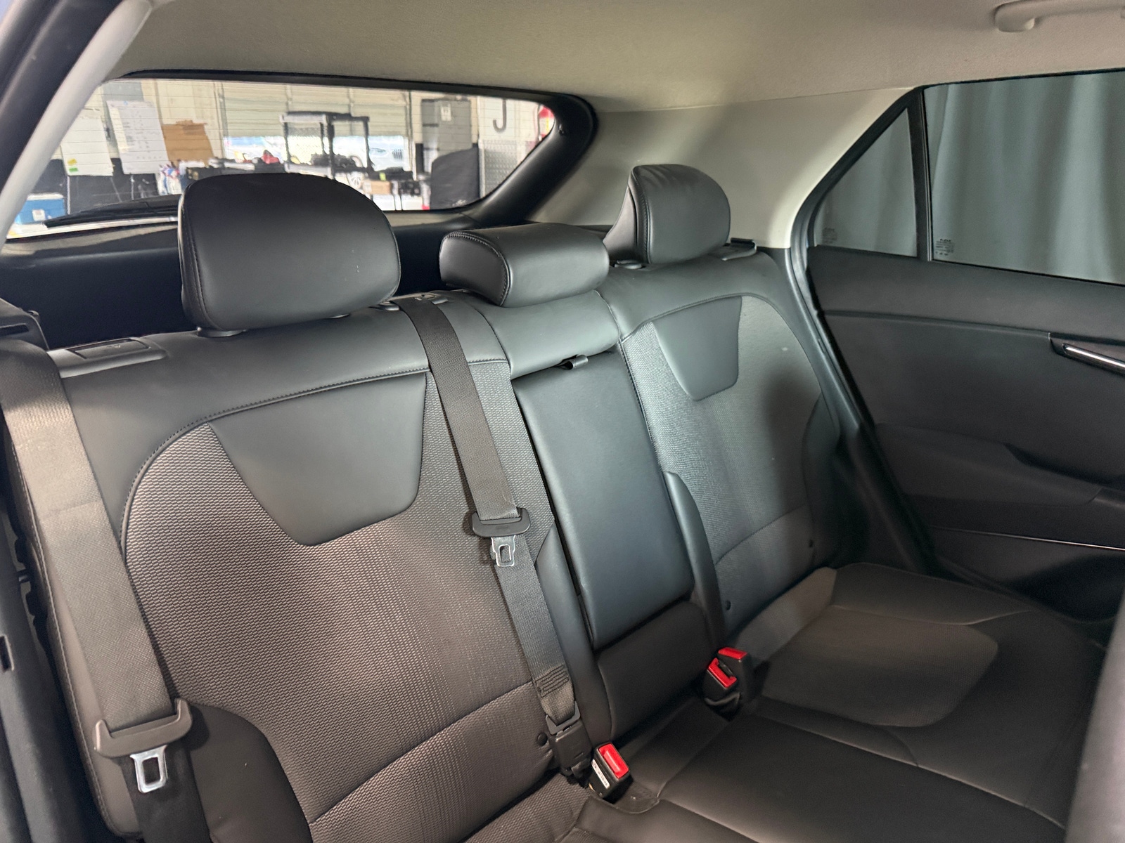 Thumbnail: 2023 Kia Niro - 6