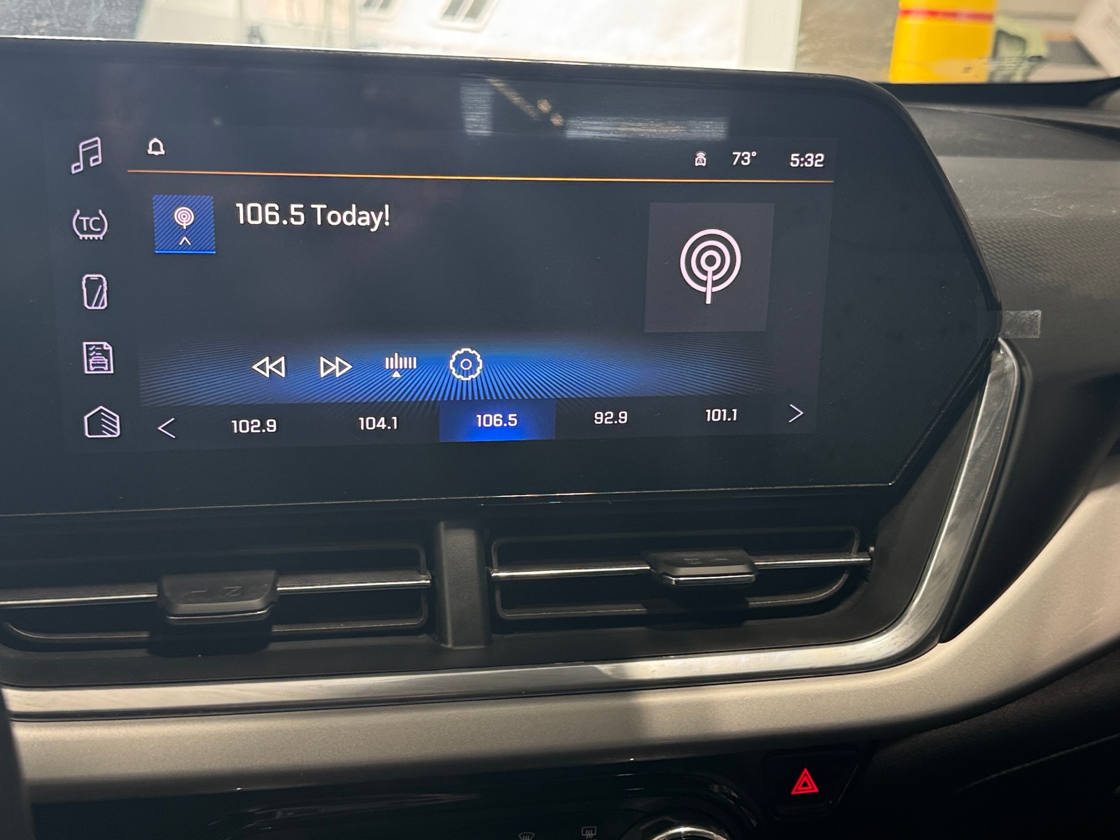 Thumbnail: 2024 Chevrolet Trax - 4