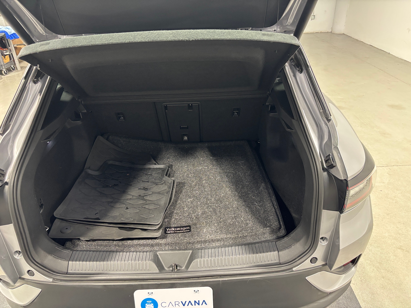 Thumbnail: 2023 Volkswagen ID.4 - 6