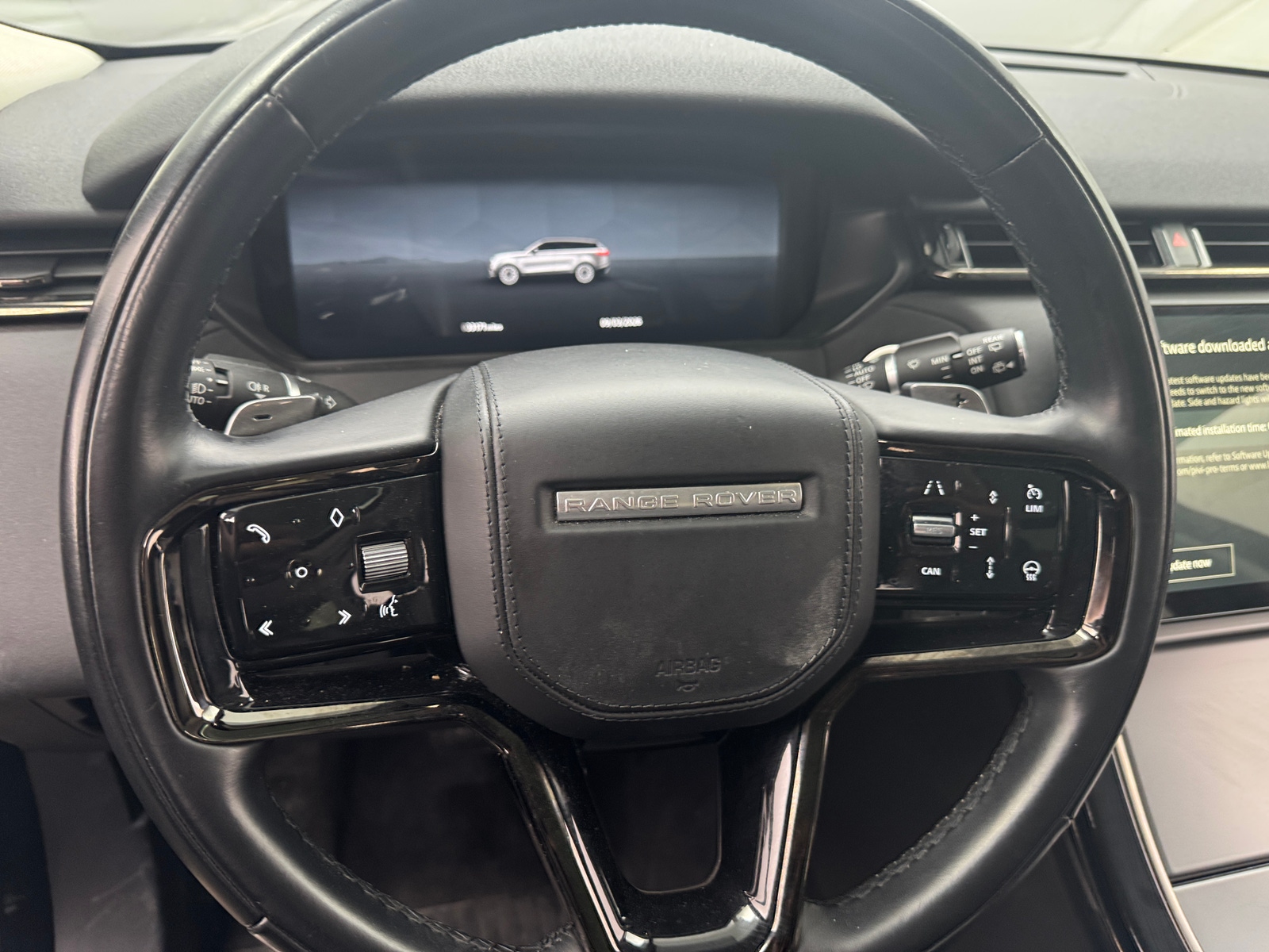 Thumbnail: 2024 Land Rover Range Rover Velar - 4