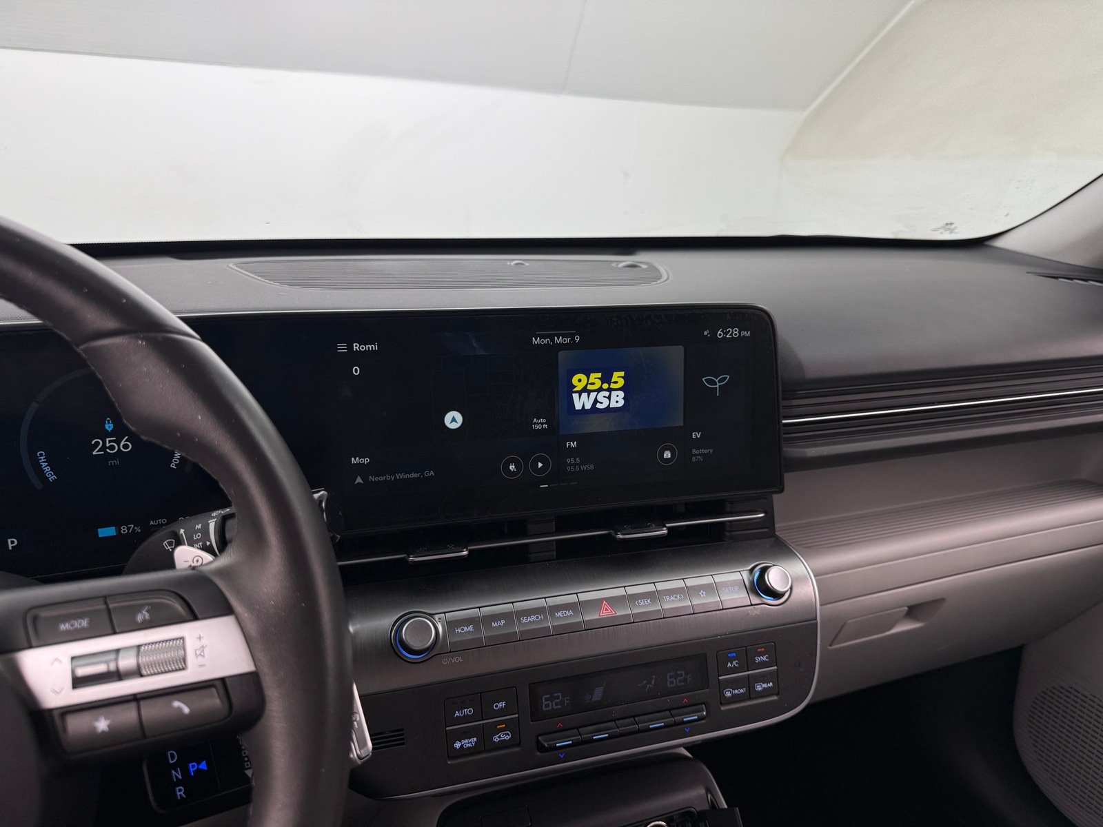 Thumbnail: 2024 Hyundai Kona - 4