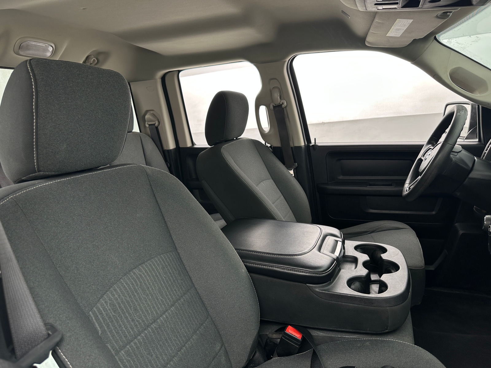 Thumbnail: 2021 RAM 1500 Classic - 2