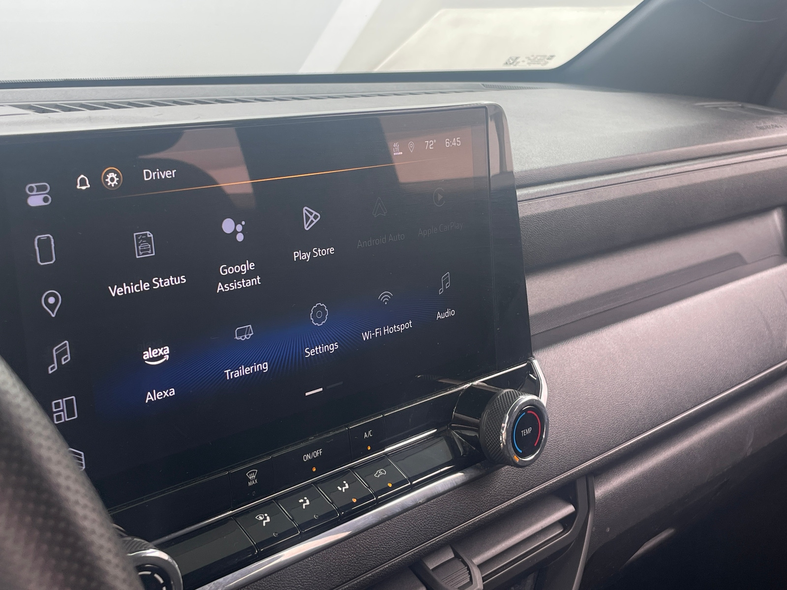 Thumbnail: 2024 Chevrolet Colorado - 4