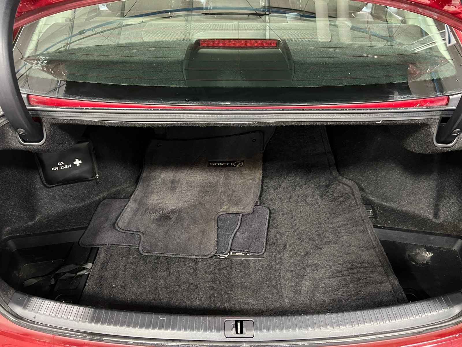 Thumbnail: 2011 Lexus IS - 6