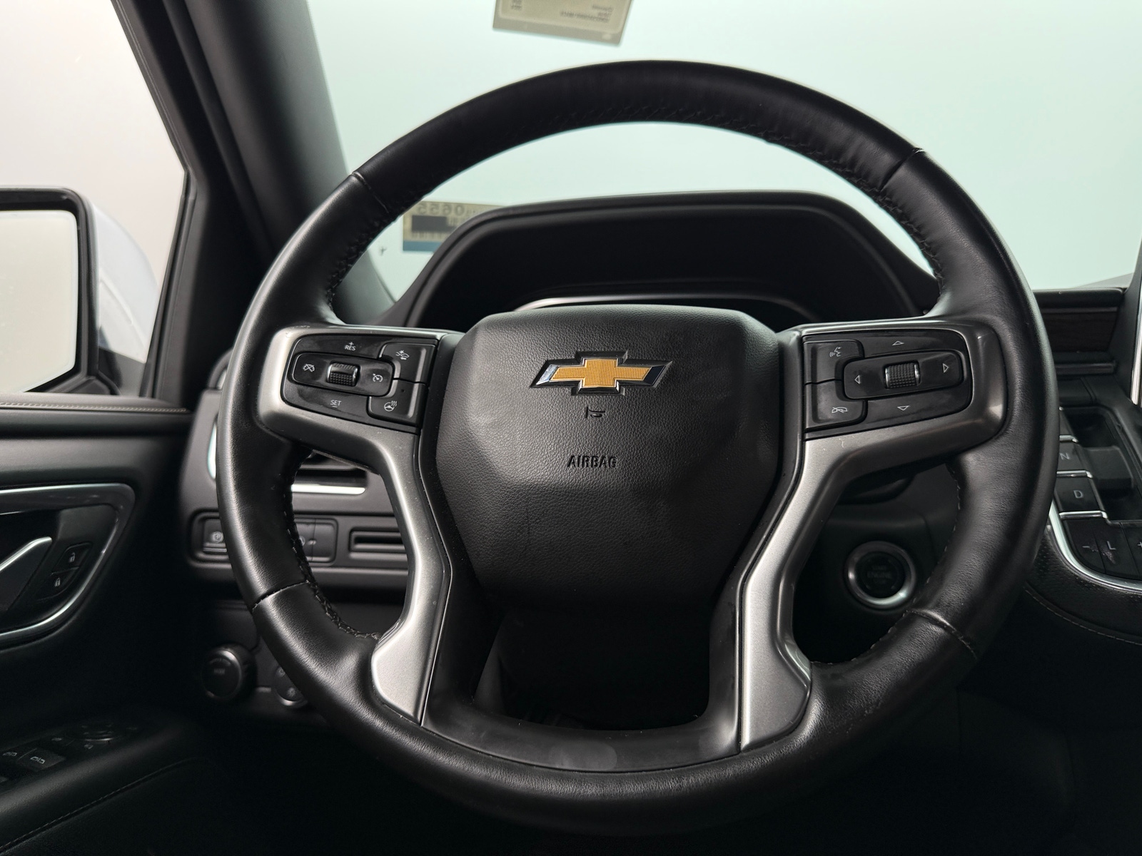 Thumbnail: 2024 Chevrolet Tahoe - 4