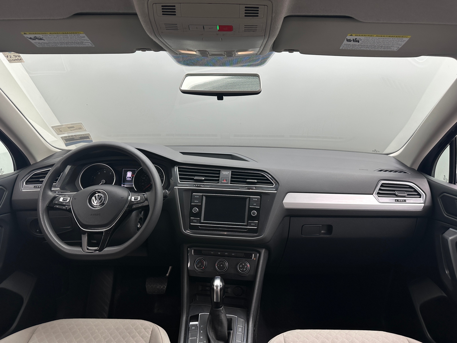 Thumbnail: 2021 Volkswagen Tiguan - 3