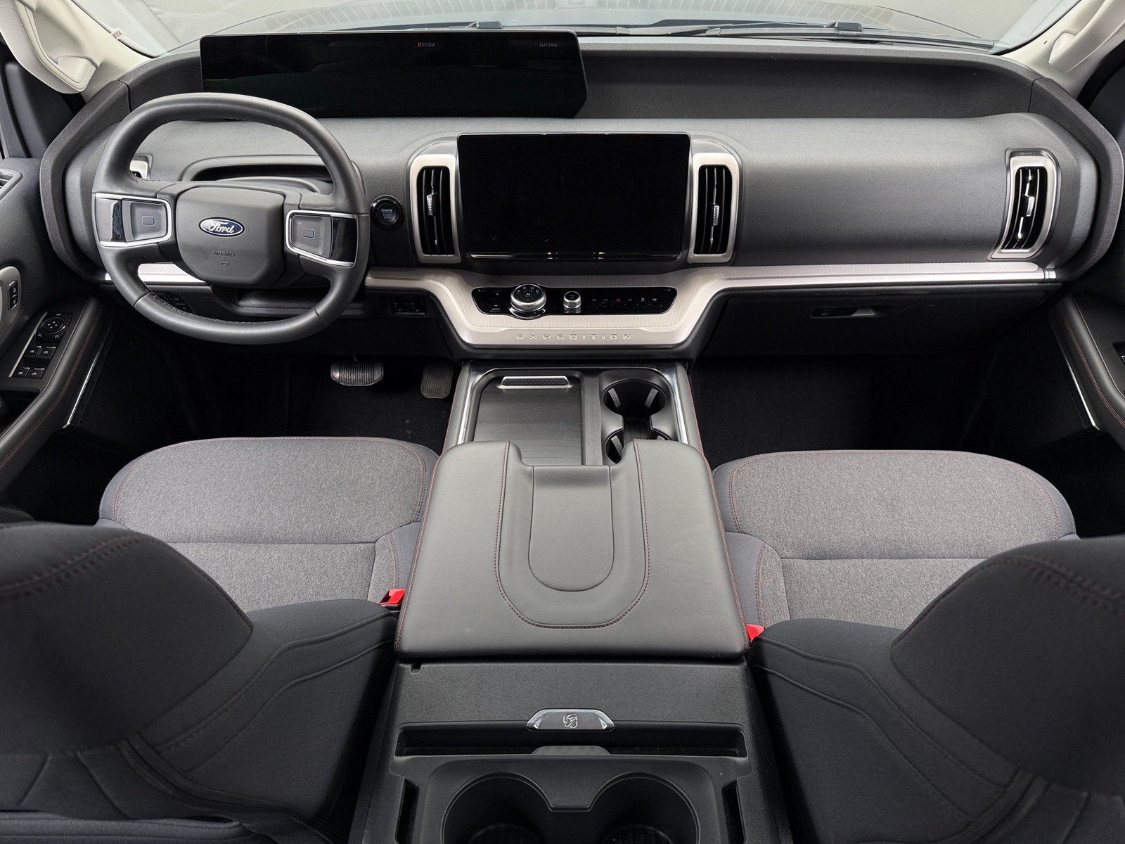 Thumbnail: 2025 Ford Expedition - 3