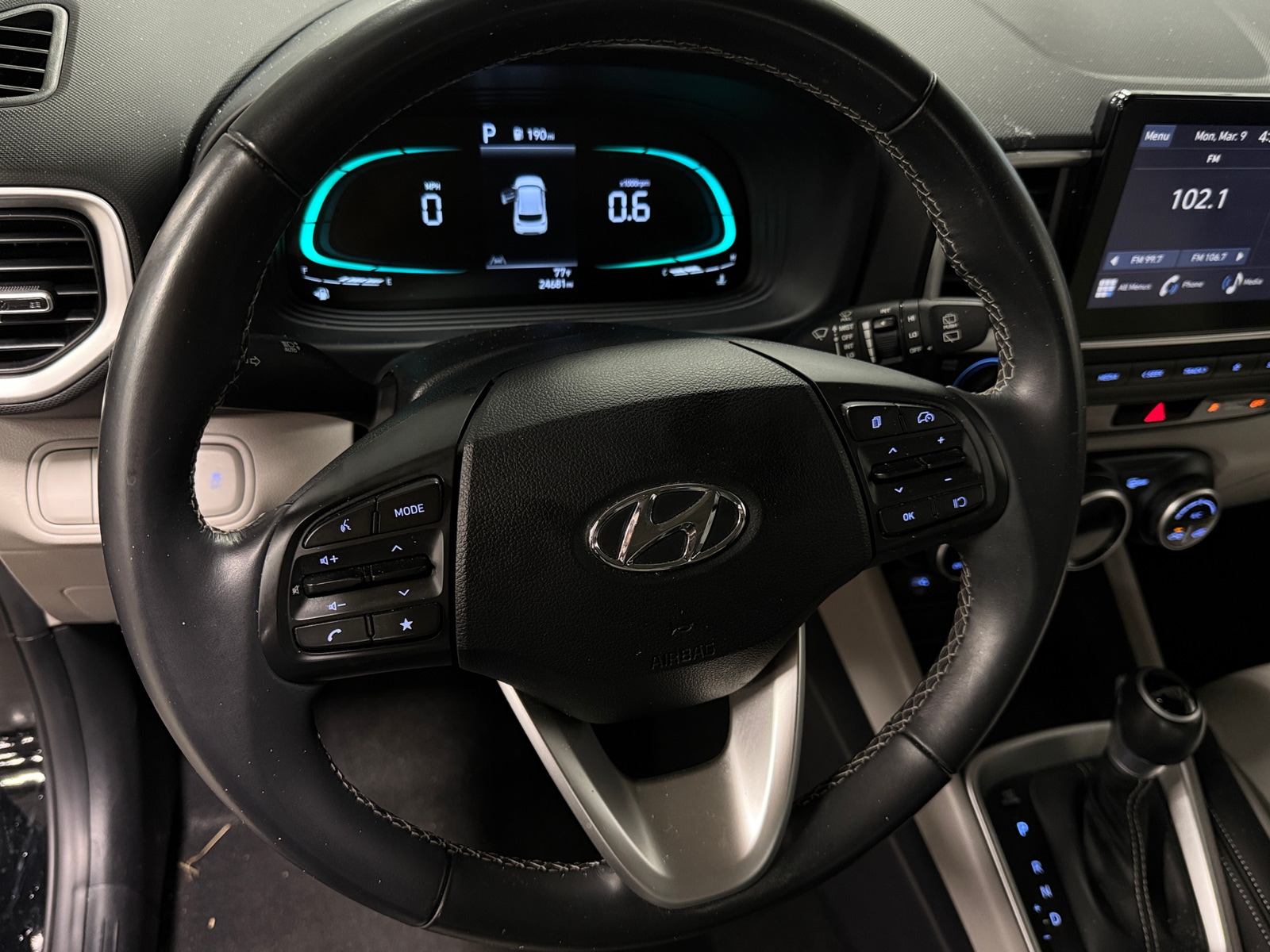 Thumbnail: 2024 Hyundai Venue - 5