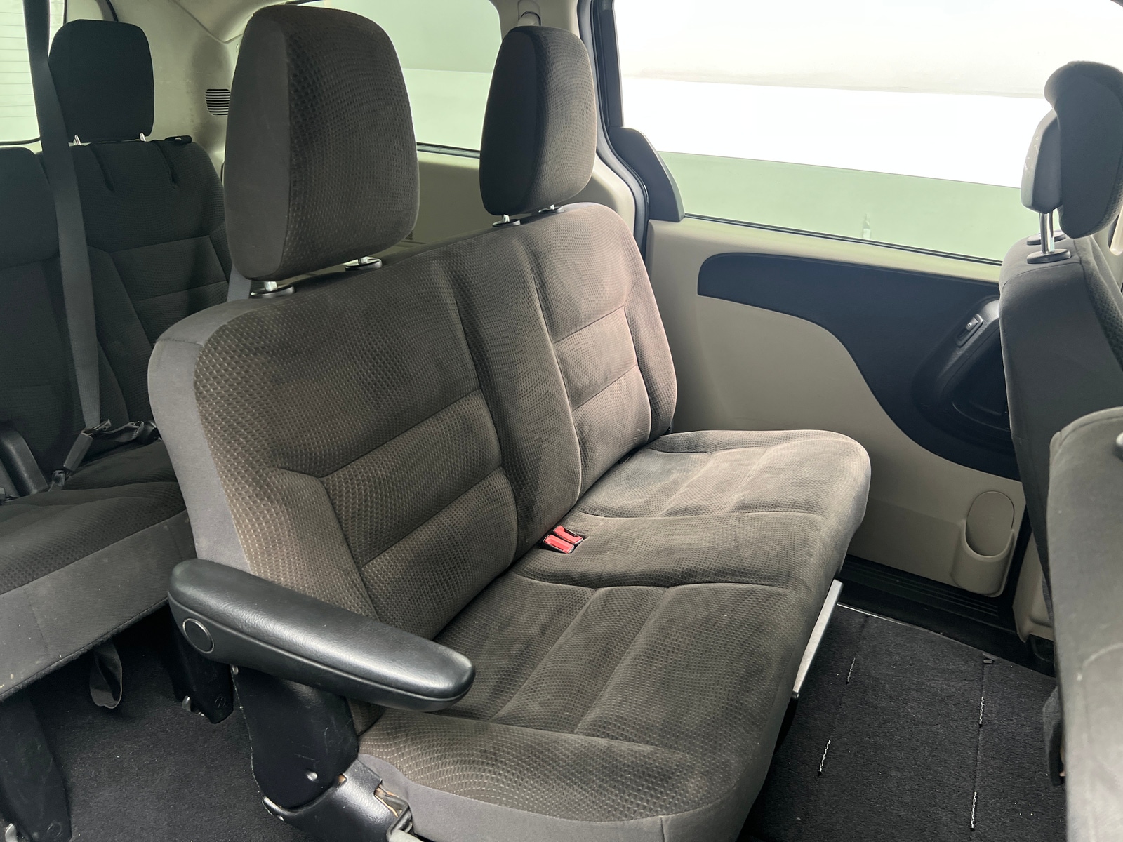 Thumbnail: 2018 Dodge Grand Caravan - 6