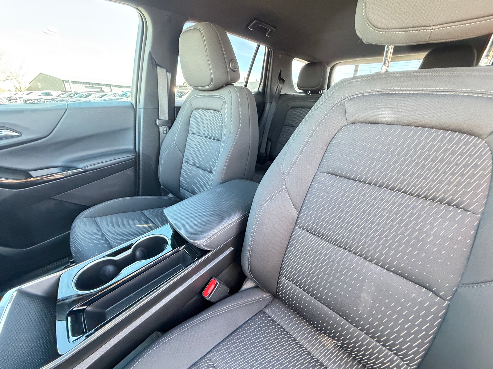 Thumbnail: 2025 Chevrolet Equinox - 2