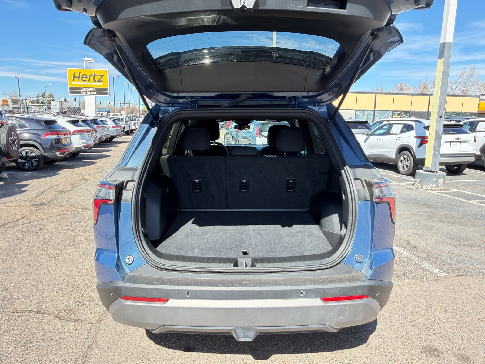 Thumbnail: 2025 Chevrolet Equinox - 6