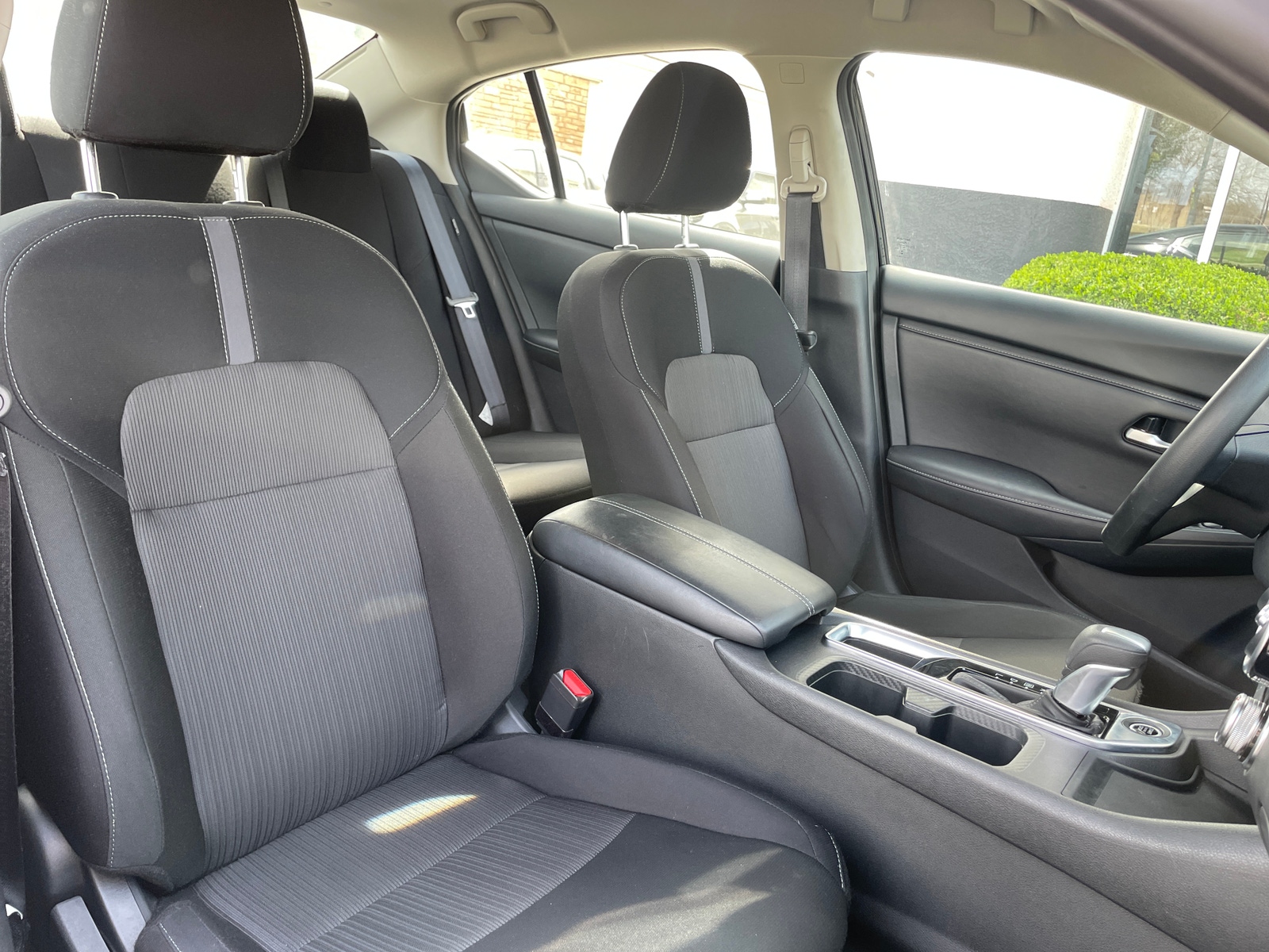 Thumbnail: 2025 Nissan Sentra - 2