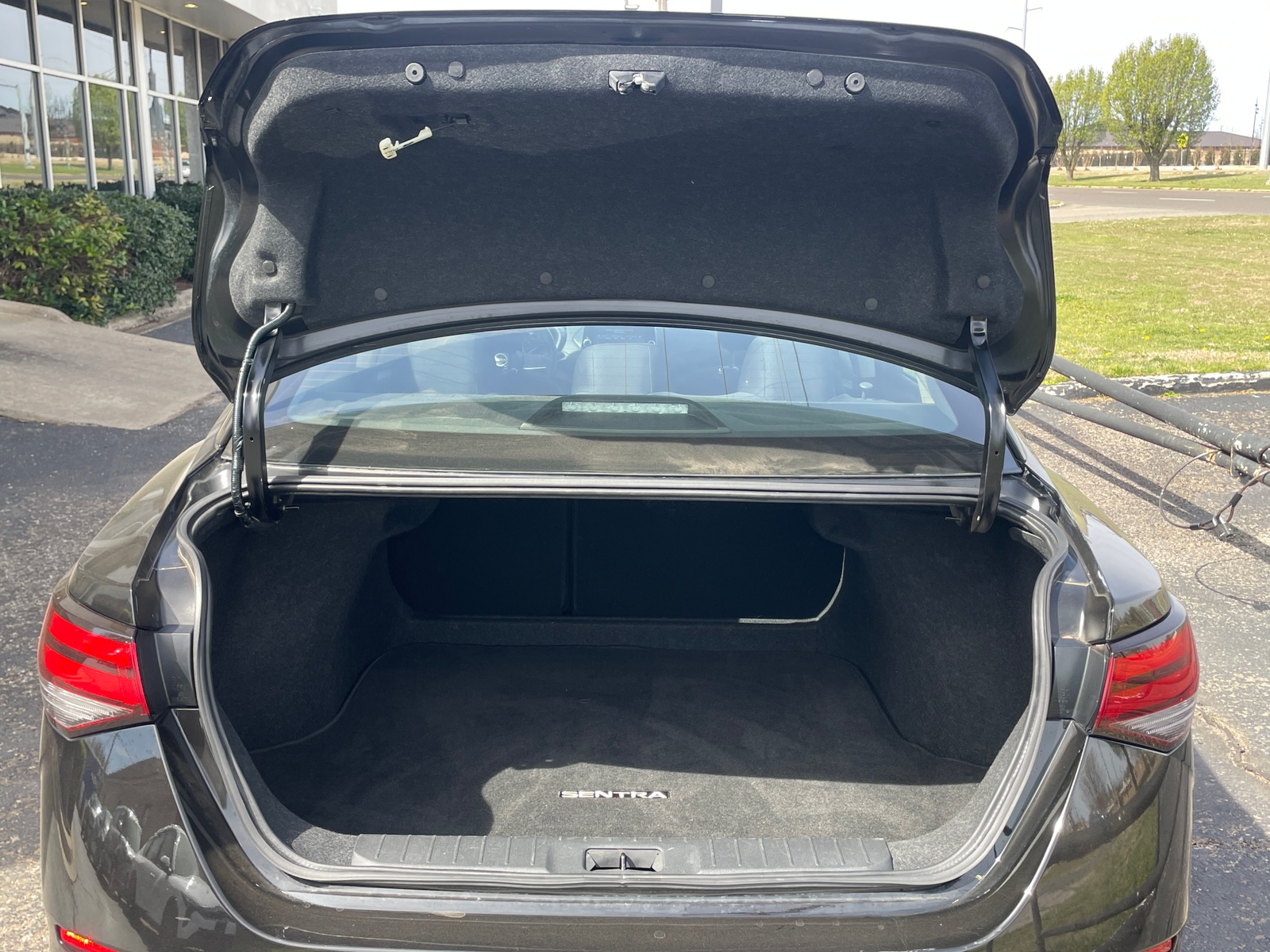 Thumbnail: 2025 Nissan Sentra - 6